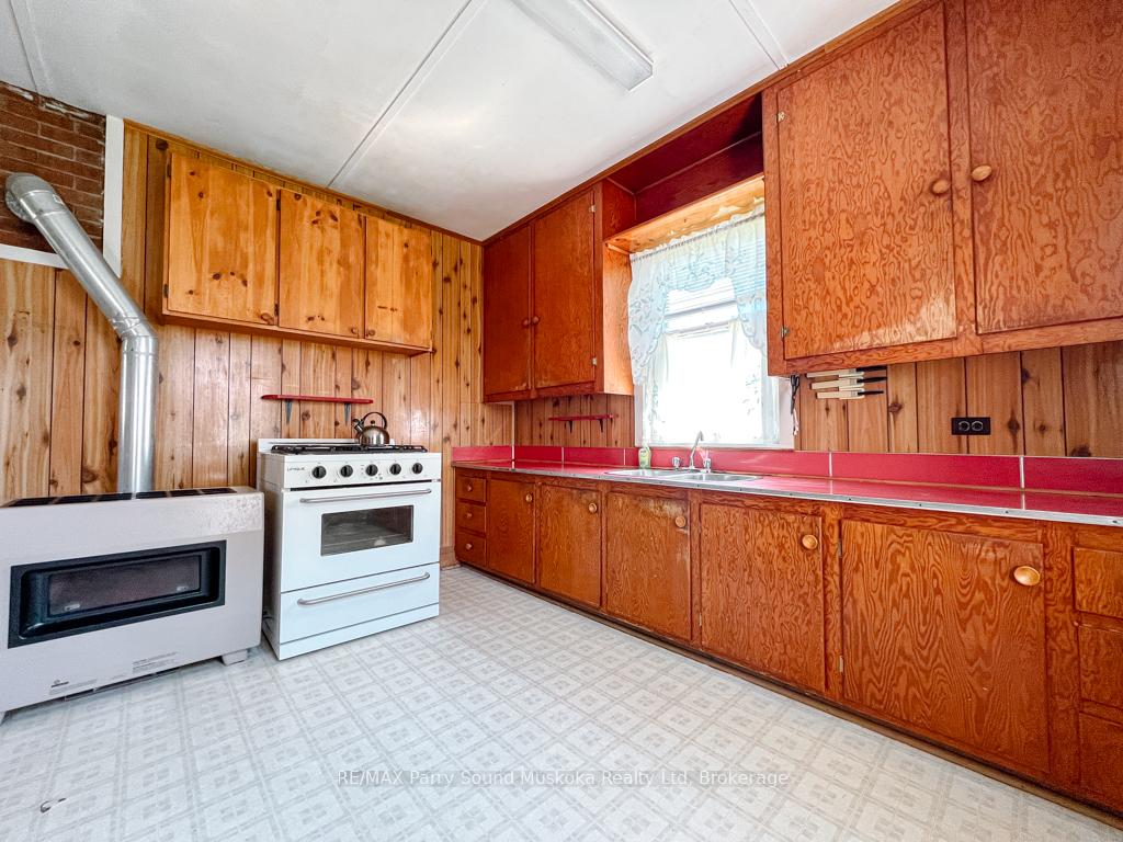 Photo 21 of 51 Biddy Street, Magnetawan — HOMEH