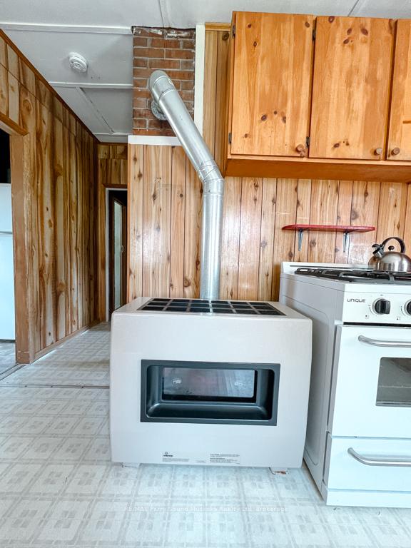 Photo 20 of 51 Biddy Street, Magnetawan — HOMEH