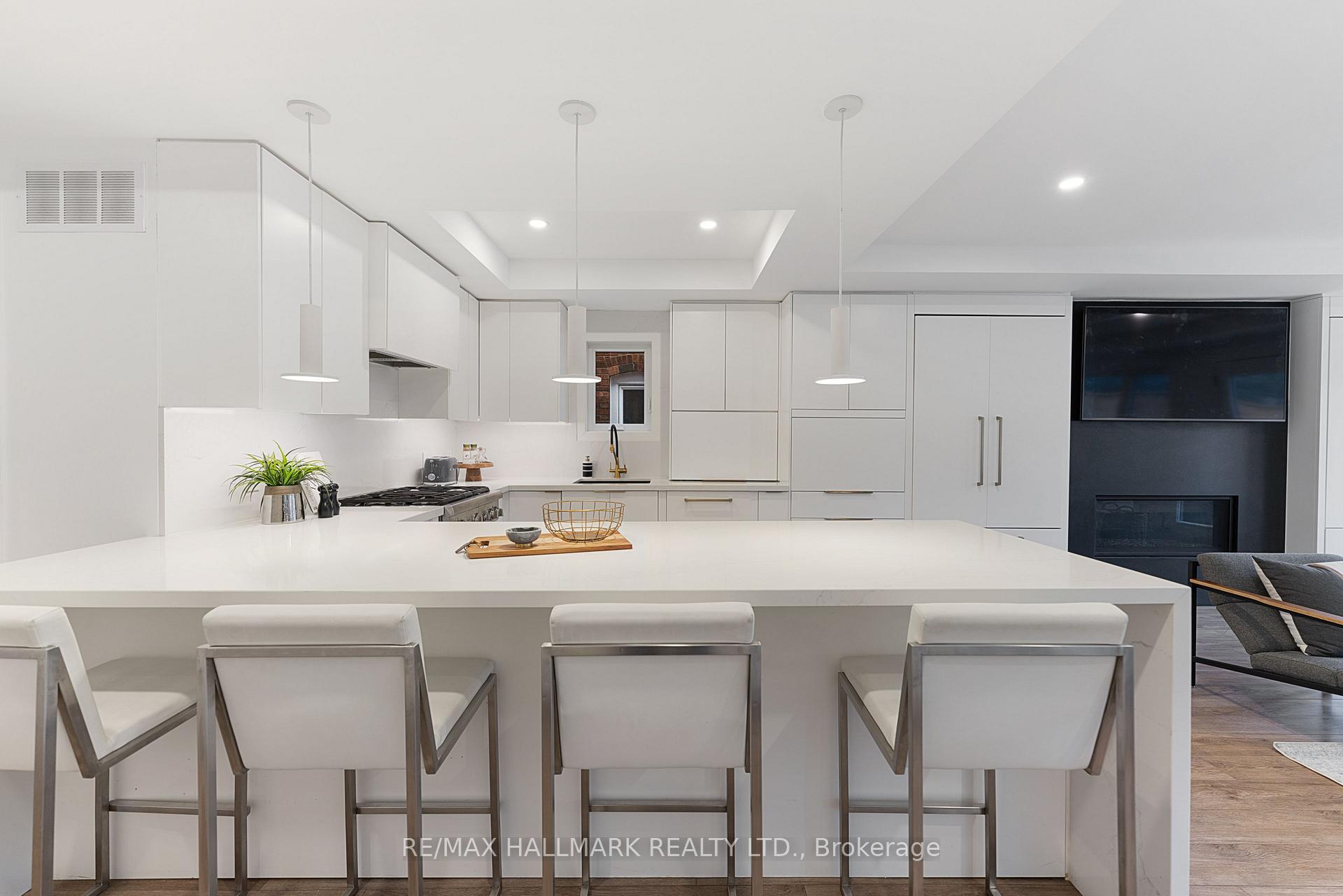 Photo 11 of 178 Brookdale Avenue, Toronto, Lawrence Park North — HOMEH