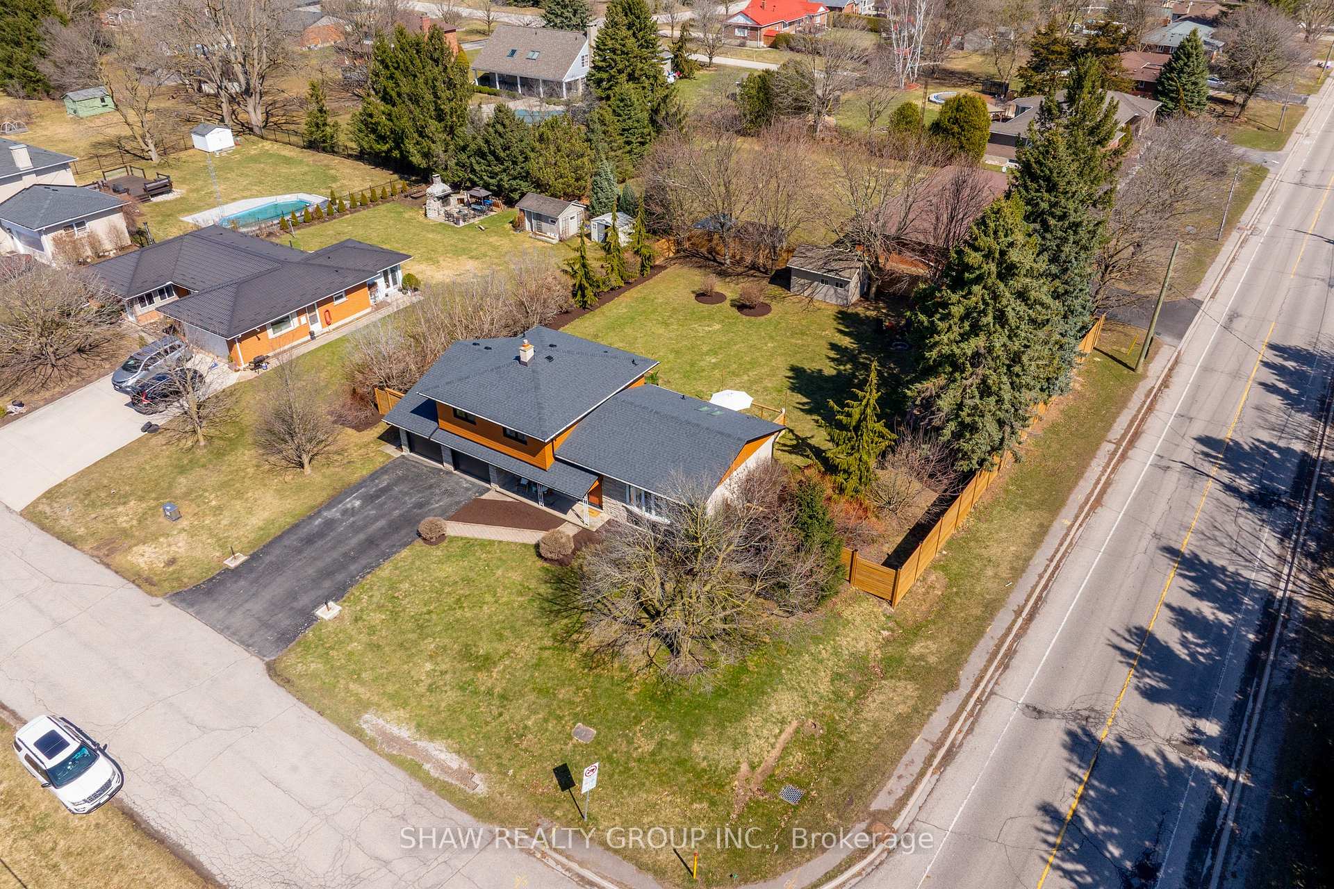 Photo 50 of 2 Marshall Avenue, North Dumfries — HOMEH