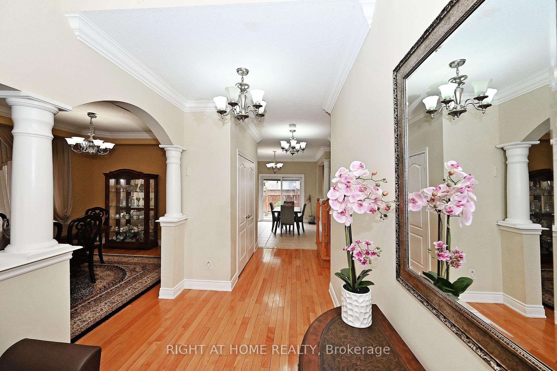 Photo 15 of 198 Seabreeze Avenue, Vaughan, Patterson — HOMEH