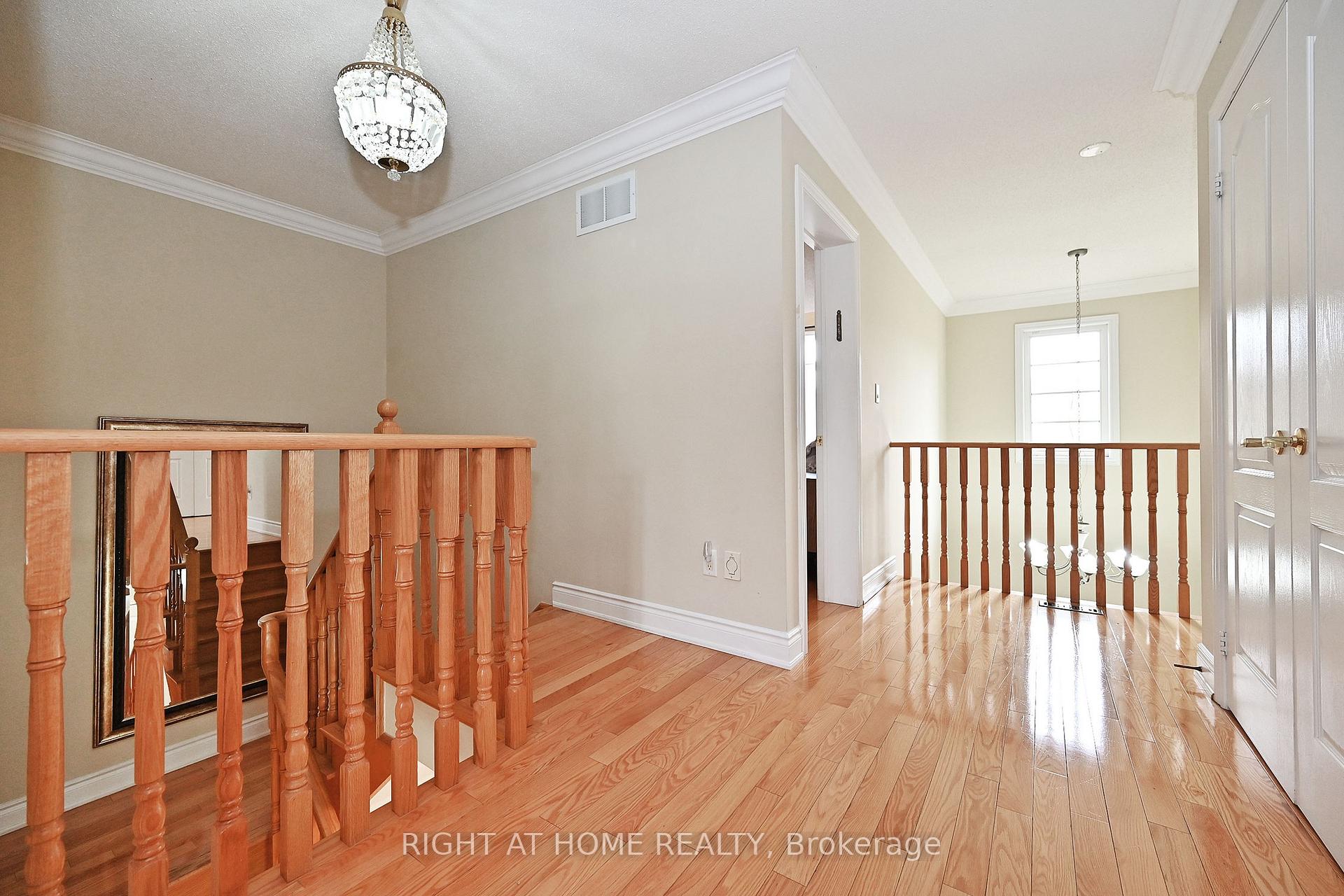 Photo 28 of 198 Seabreeze Avenue, Vaughan, Patterson — HOMEH