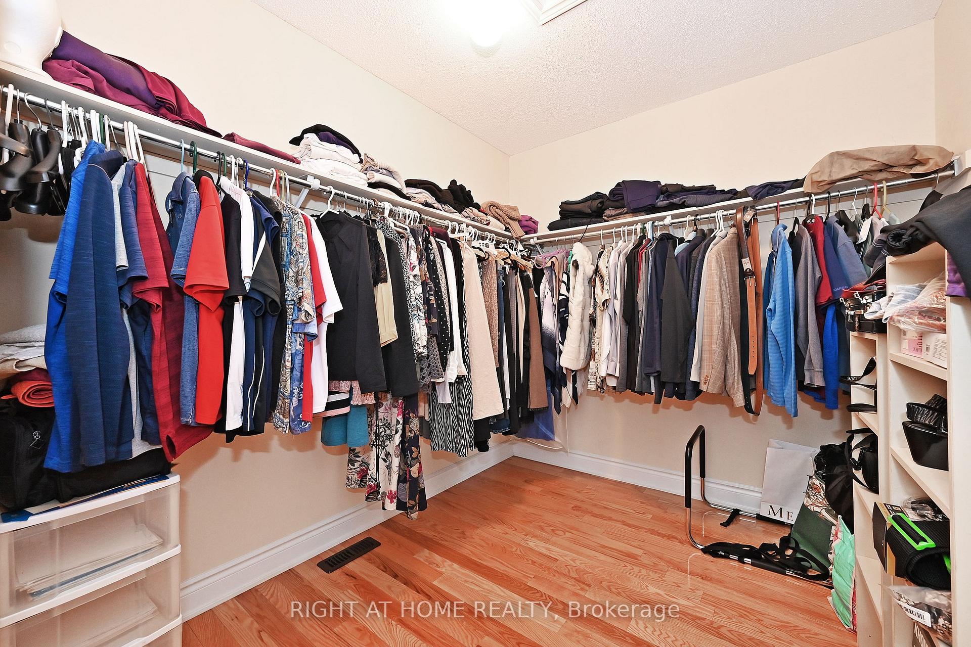 Photo 38 of 198 Seabreeze Avenue, Vaughan, Patterson — HOMEH