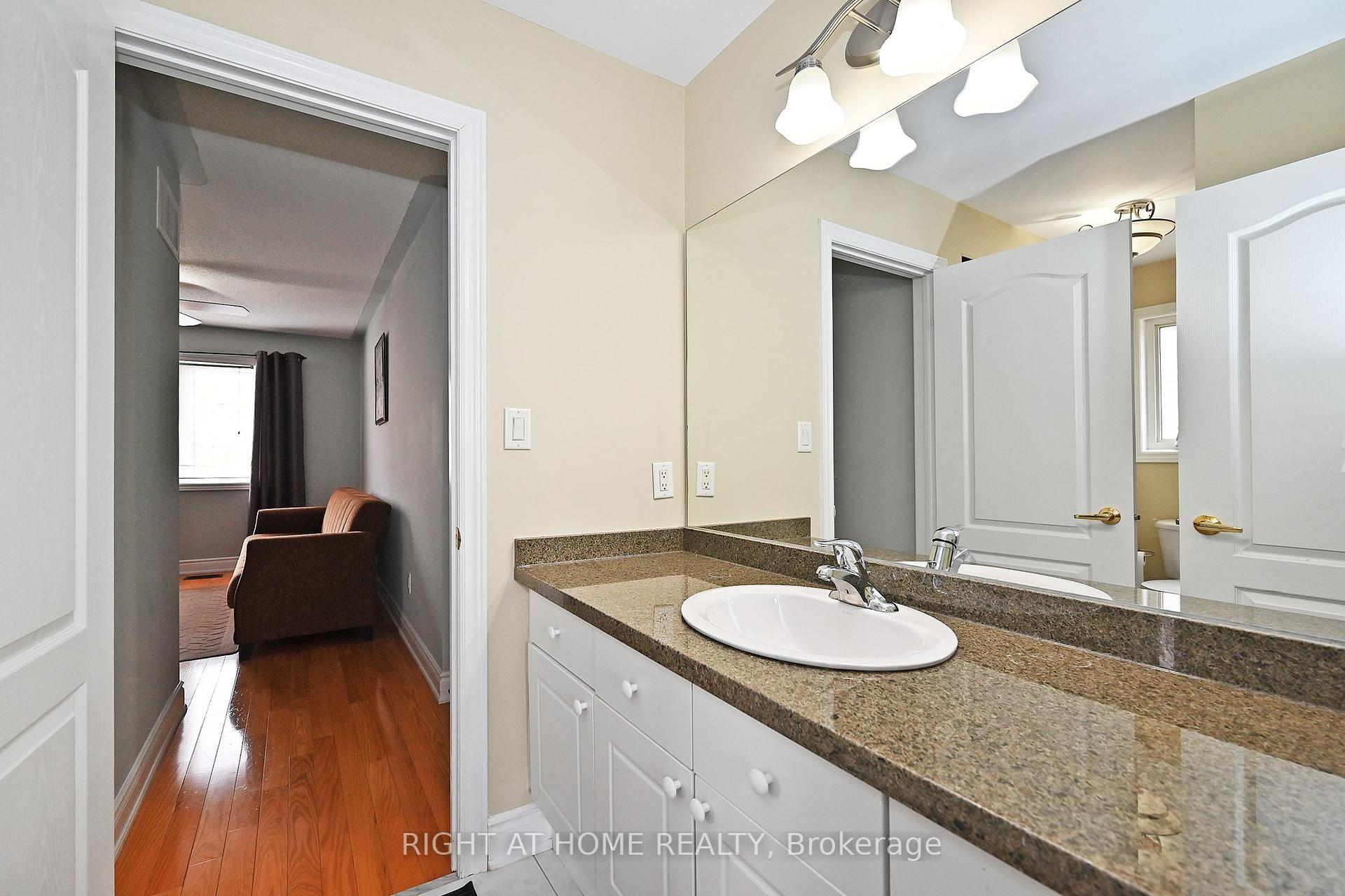 Photo 39 of 198 Seabreeze Avenue, Vaughan, Patterson — HOMEH