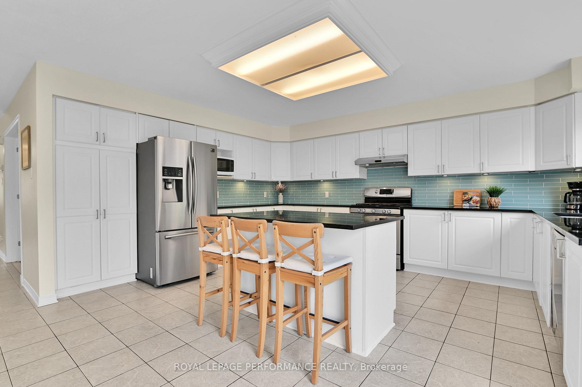 Photo 21 of 20 Upwood Street, Ottawa, Hunt Club Park/Greenboro — HOMEH
