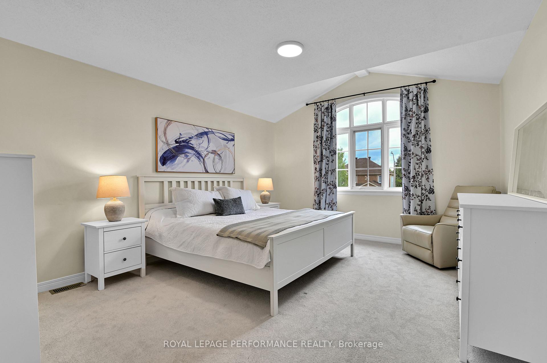Photo 31 of 20 Upwood Street, Ottawa, Hunt Club Park/Greenboro — HOMEH
