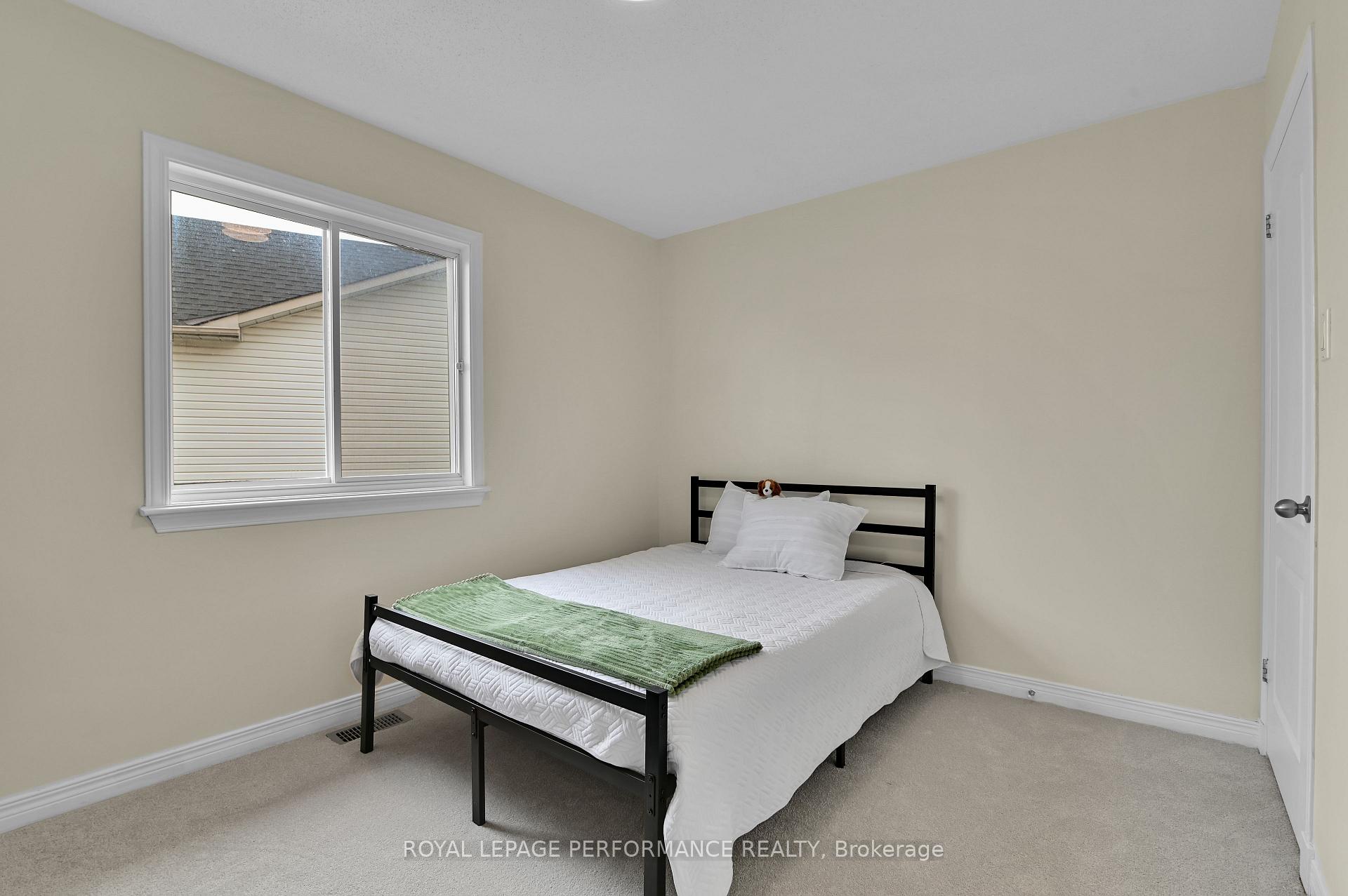 Photo 27 of 20 Upwood Street, Ottawa, Hunt Club Park/Greenboro — HOMEH