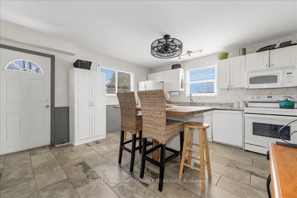 Photo 14 of 236 Lawnhurst Court, Hamilton, Lawfield — HOMEH