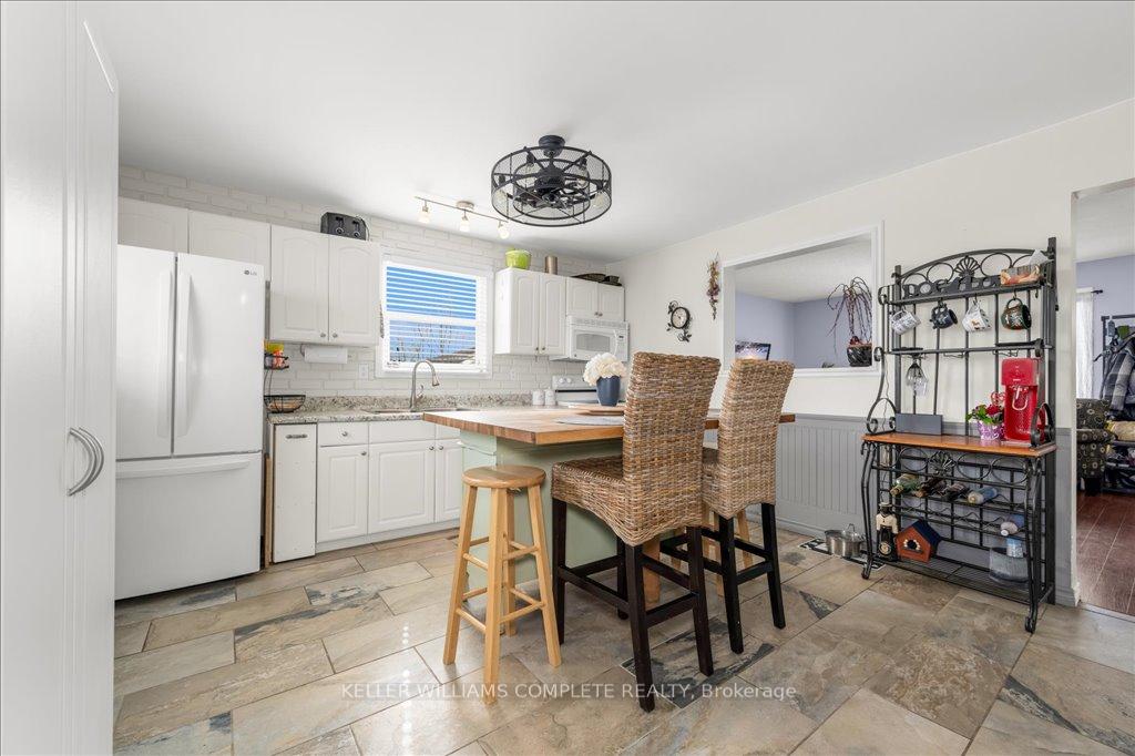 Photo 20 of 236 Lawnhurst Court, Hamilton, Lawfield — HOMEH