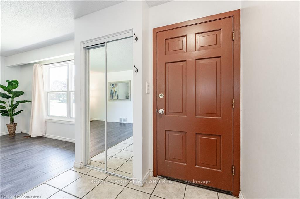 Photo 7 of Unit B, 526 Glen Forrest Boulevard, Waterloo — HOMEH