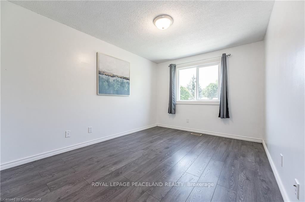 Photo 13 of Unit B, 526 Glen Forrest Boulevard, Waterloo — HOMEH