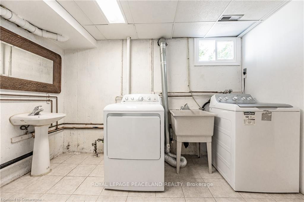 Photo 38 of Unit B, 526 Glen Forrest Boulevard, Waterloo — HOMEH