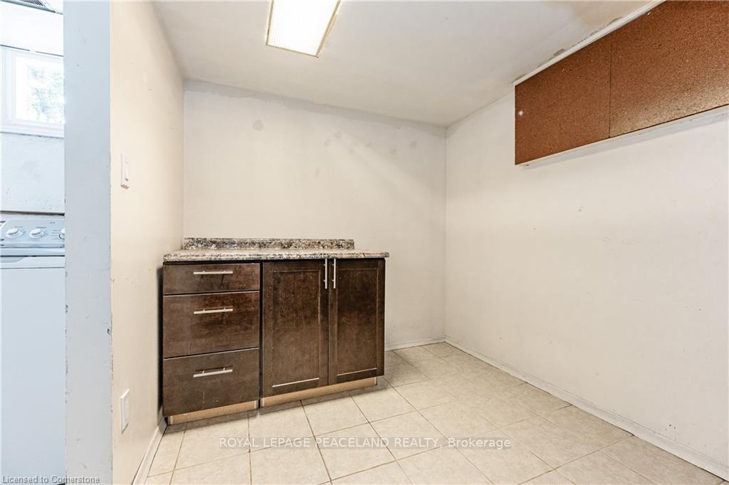Photo 27 of Unit B, 526 Glen Forrest Boulevard, Waterloo — HOMEH