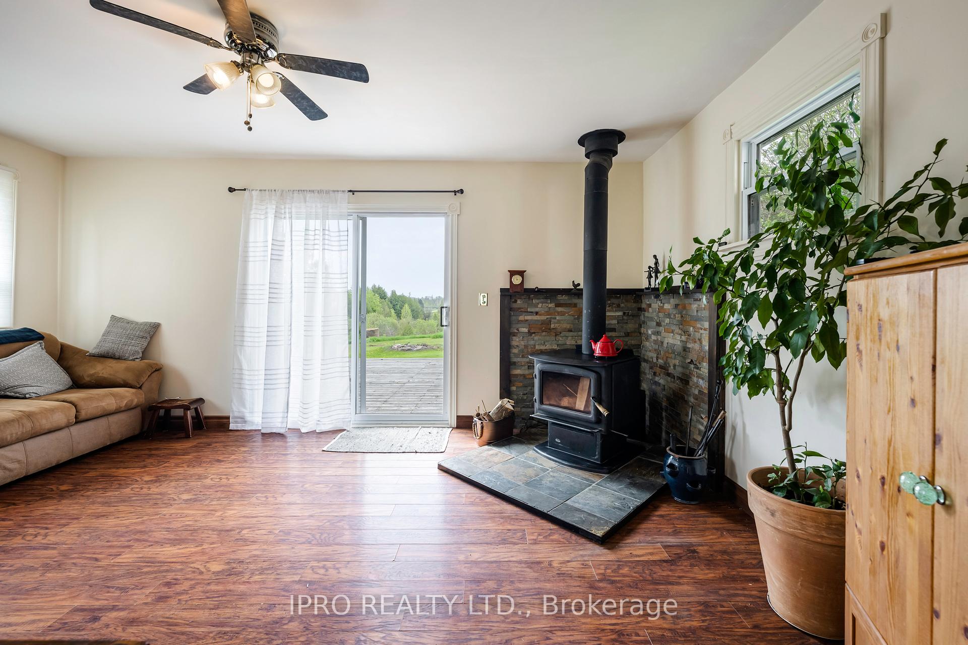 Photo 16 of 513506 2nd Line, Amaranth, Rural Amaranth — HOMEH