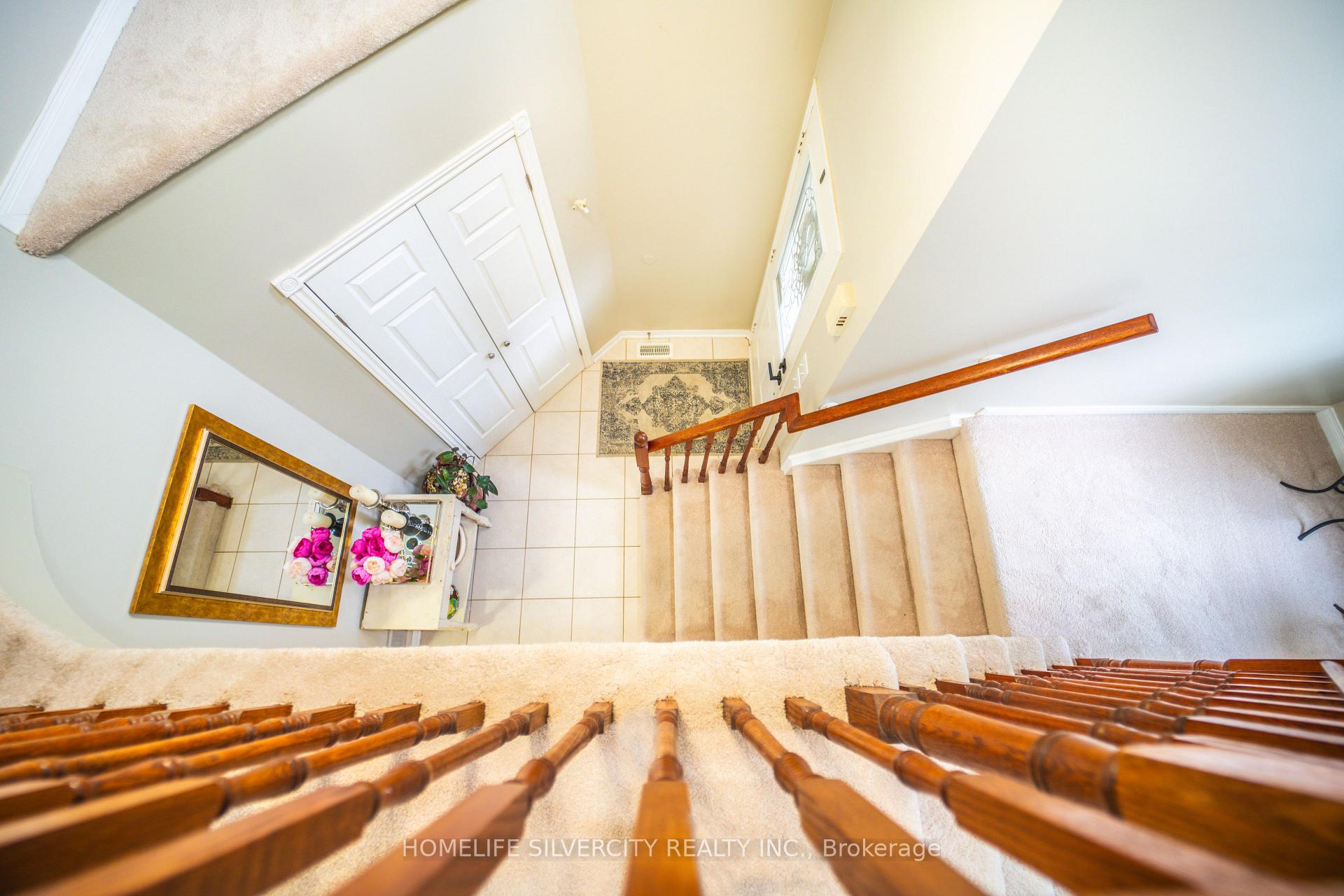Photo 13 of 55 Bottrell Street, Clarington, Bowmanville — HOMEH