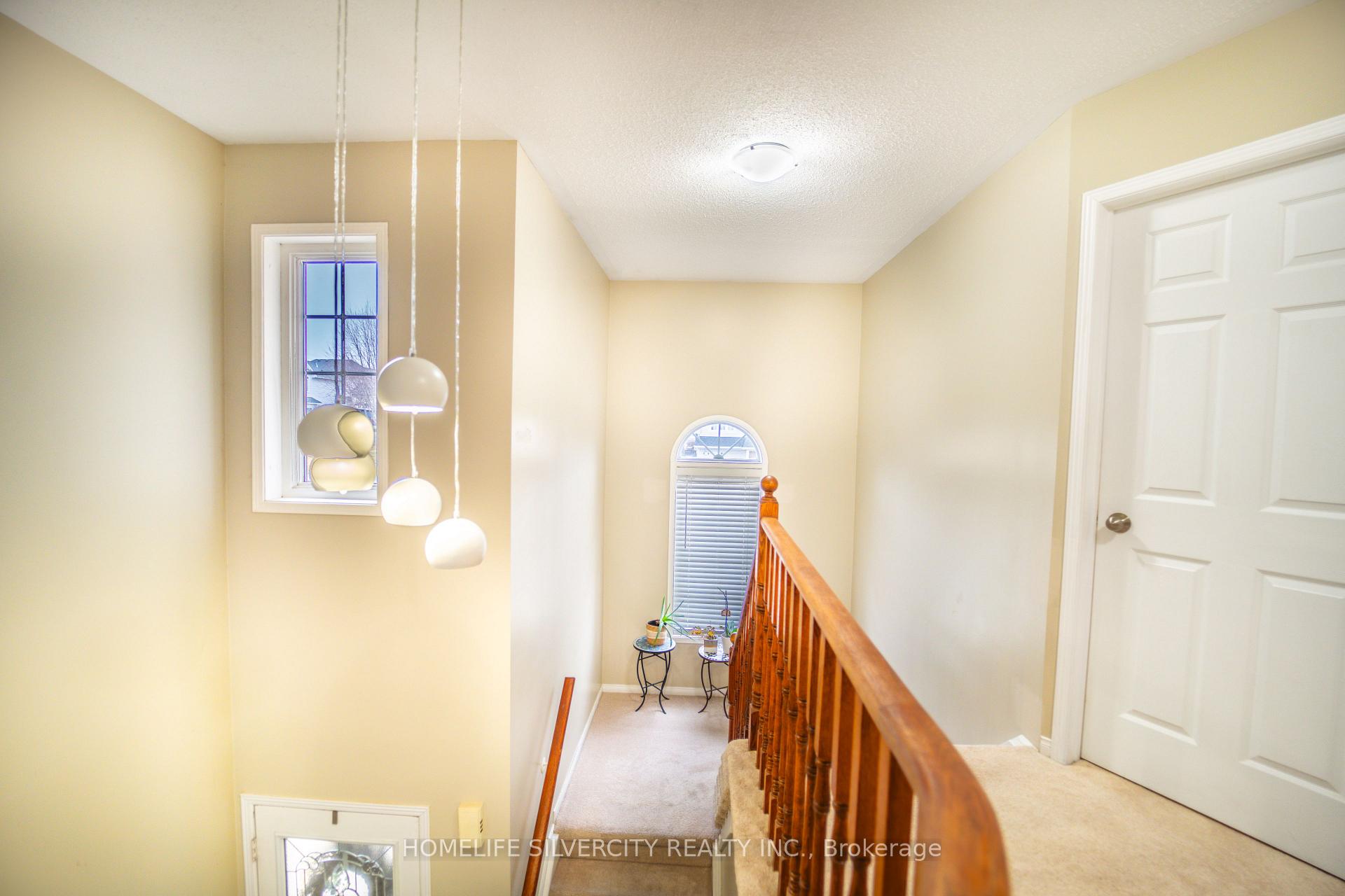 Photo 14 of 55 Bottrell Street, Clarington, Bowmanville — HOMEH