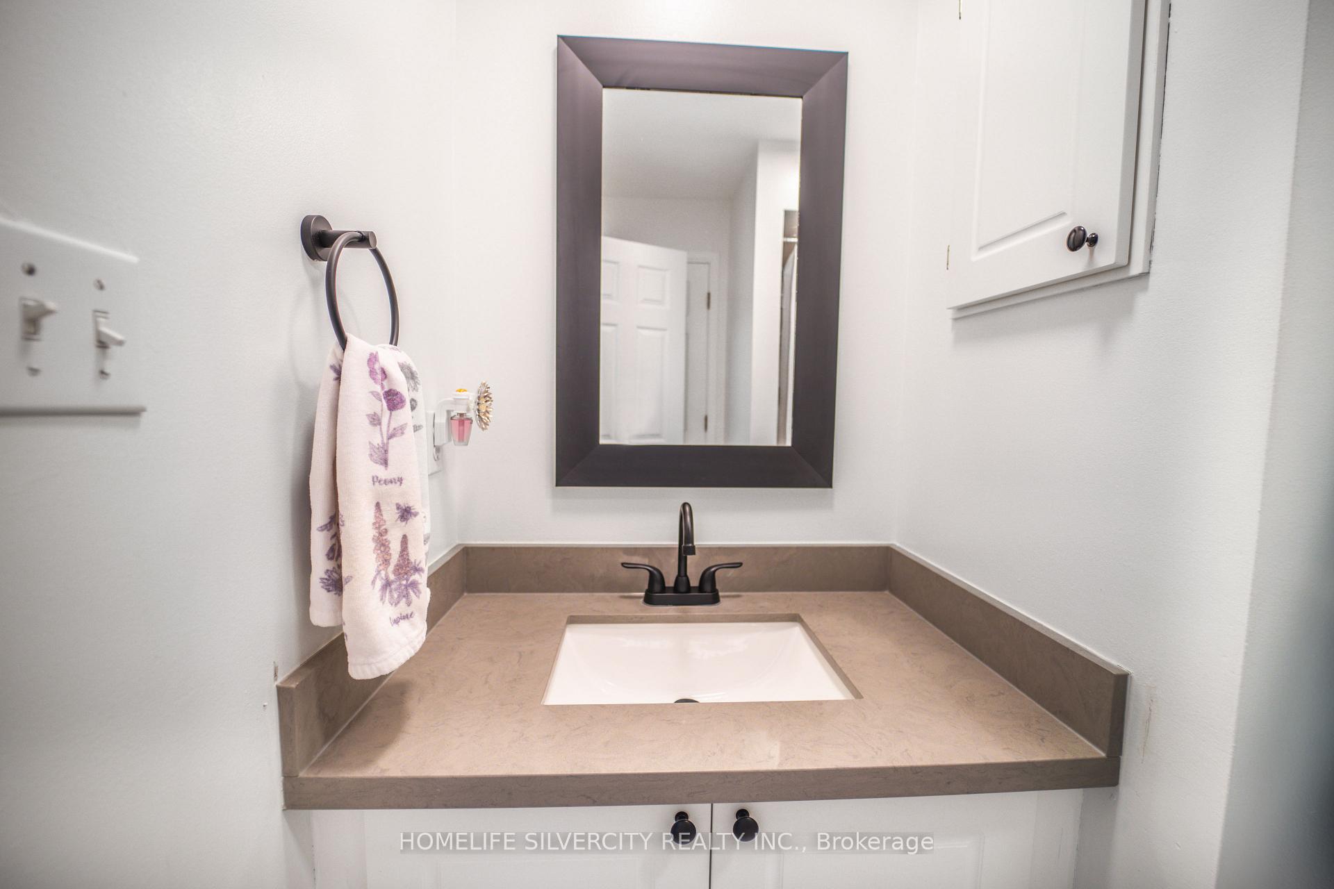 Photo 17 of 55 Bottrell Street, Clarington, Bowmanville — HOMEH