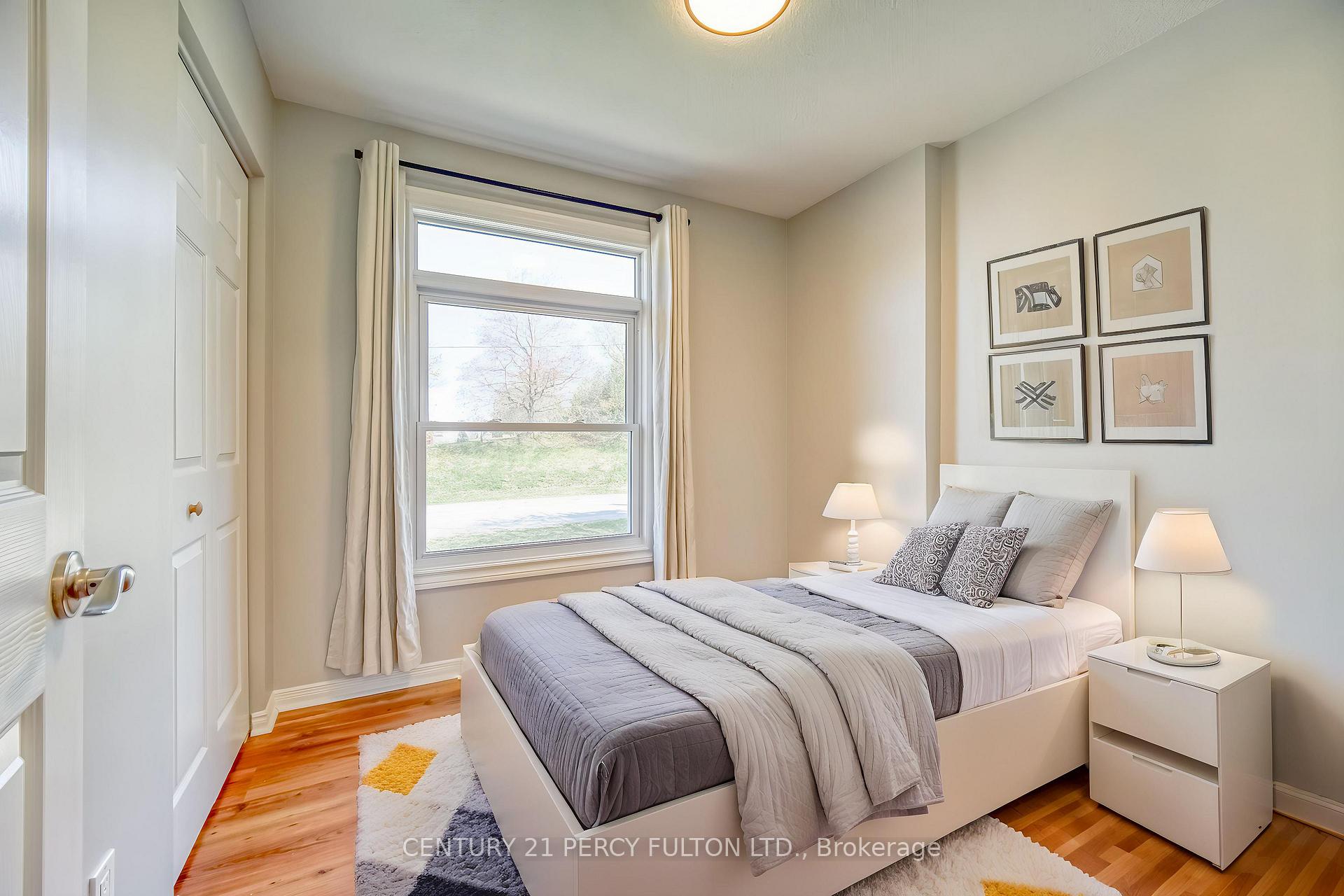 Photo 17 of 265 Zephyr Road, Uxbridge, Rural Uxbridge — HOMEH
