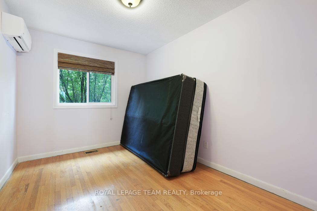 Photo 13 of 1557 Baseline Road, Ottawa, Copeland Park — HOMEH