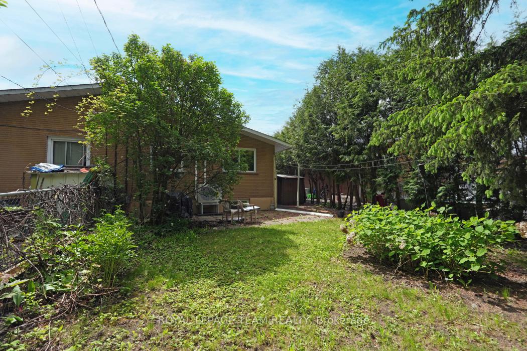 Photo 34 of 1557 Baseline Road, Ottawa, Copeland Park — HOMEH