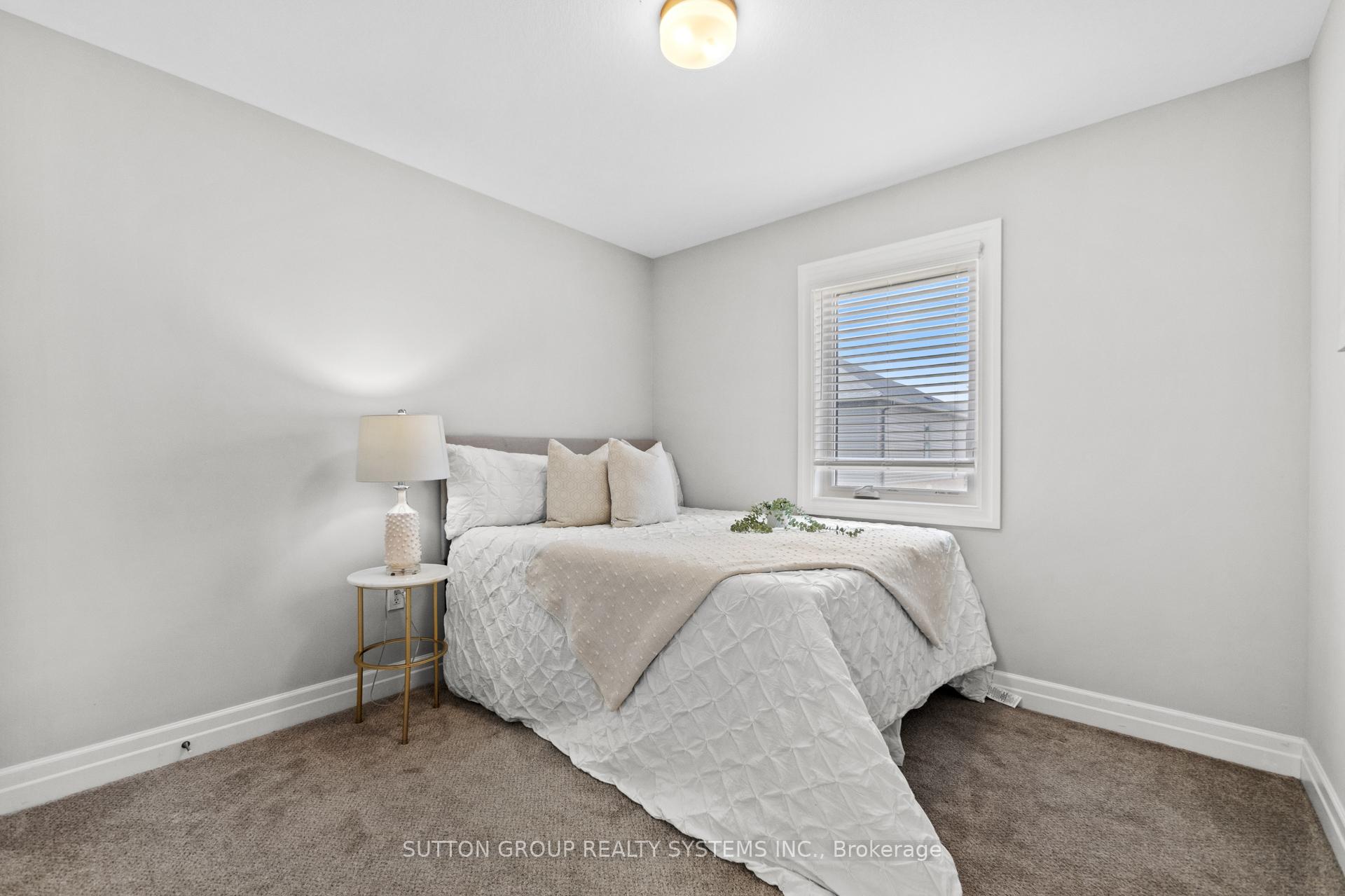 Photo 29 of 41 Nieson Street S, Cambridge — HOMEH