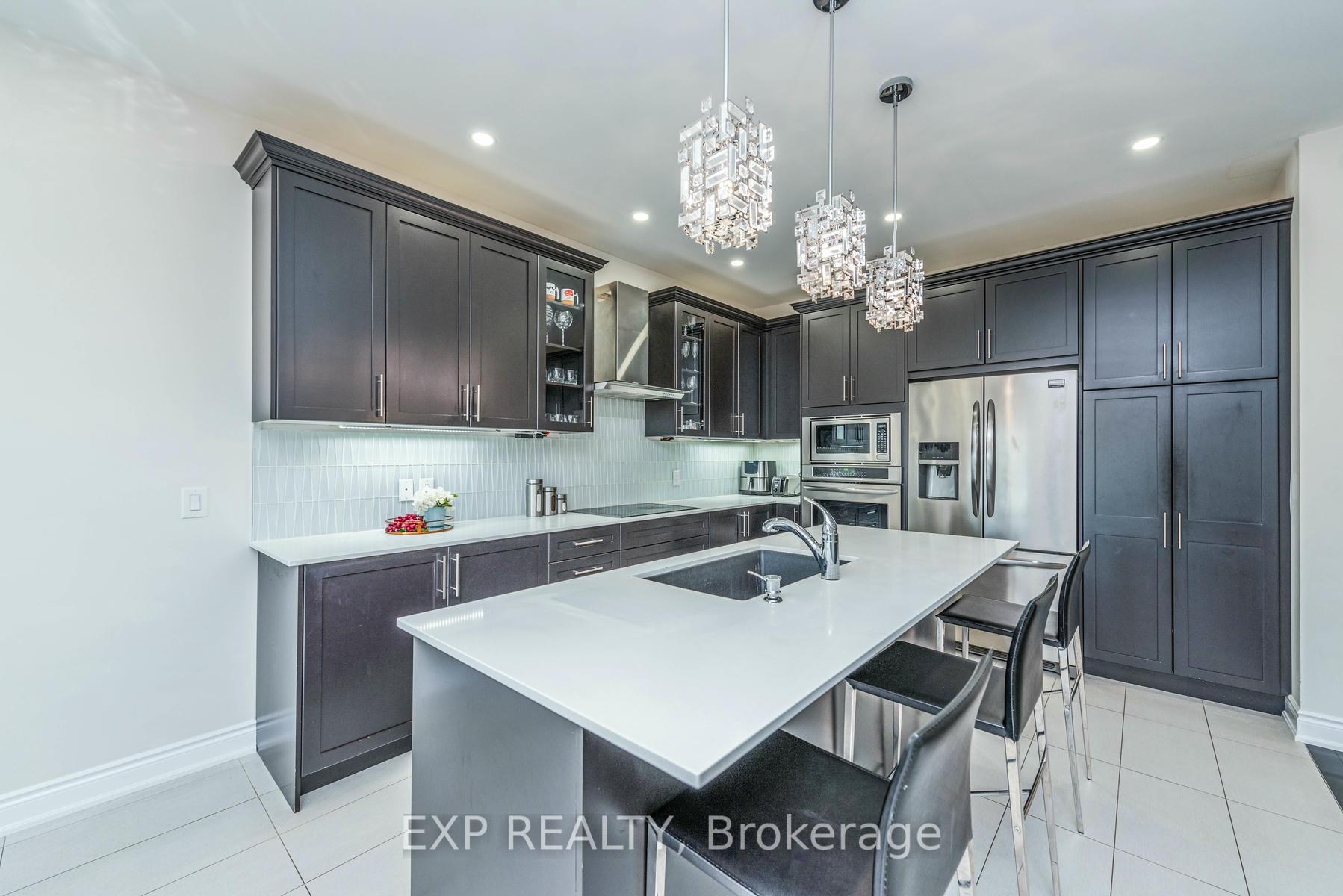 Photo 13 of 57 Valleybrook Crescent, Caledon, Rural Caledon — HOMEH