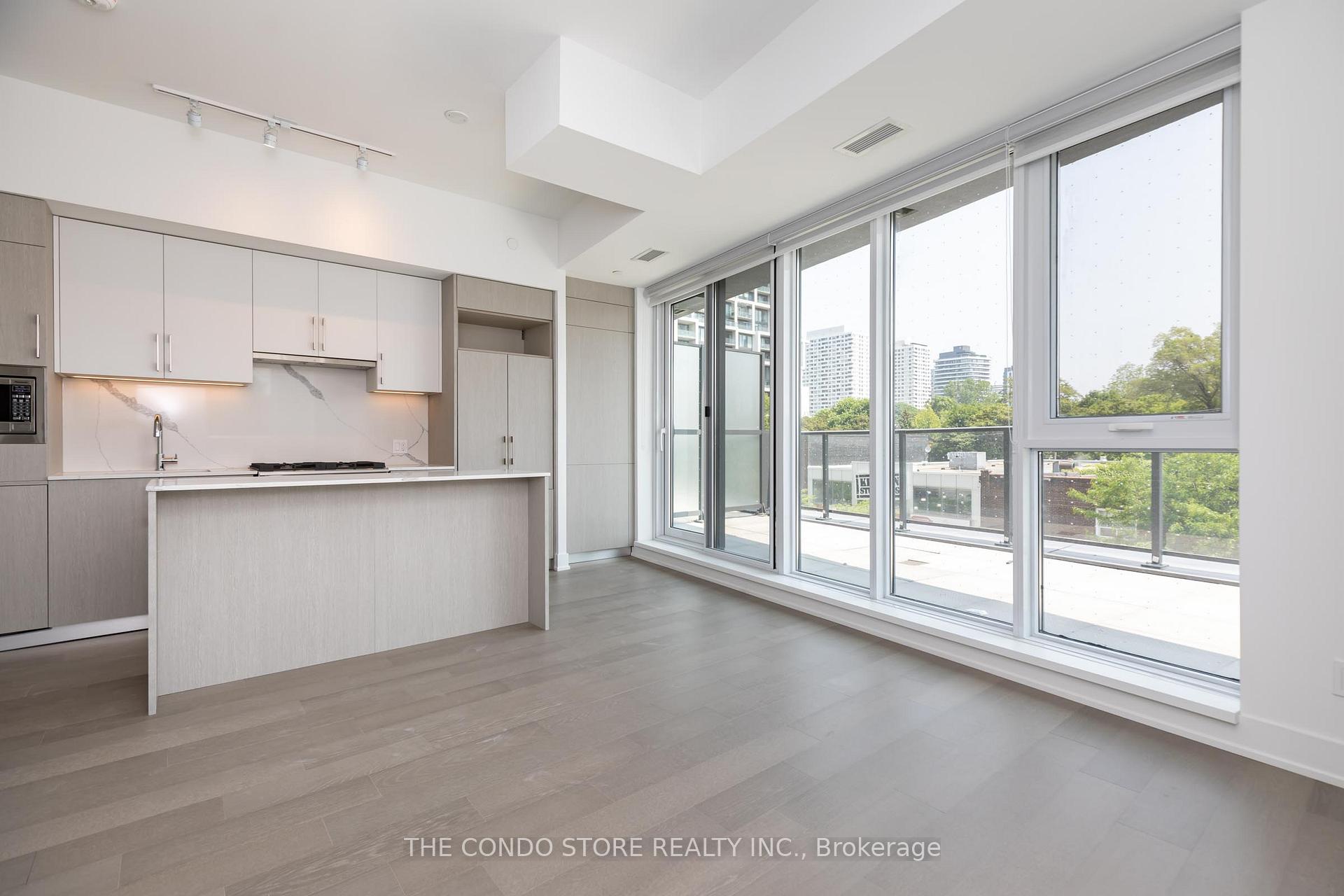 Photo 5 of Unit 302, 8 Manor Road W, Toronto, Yonge-Eglinton — HOMEH