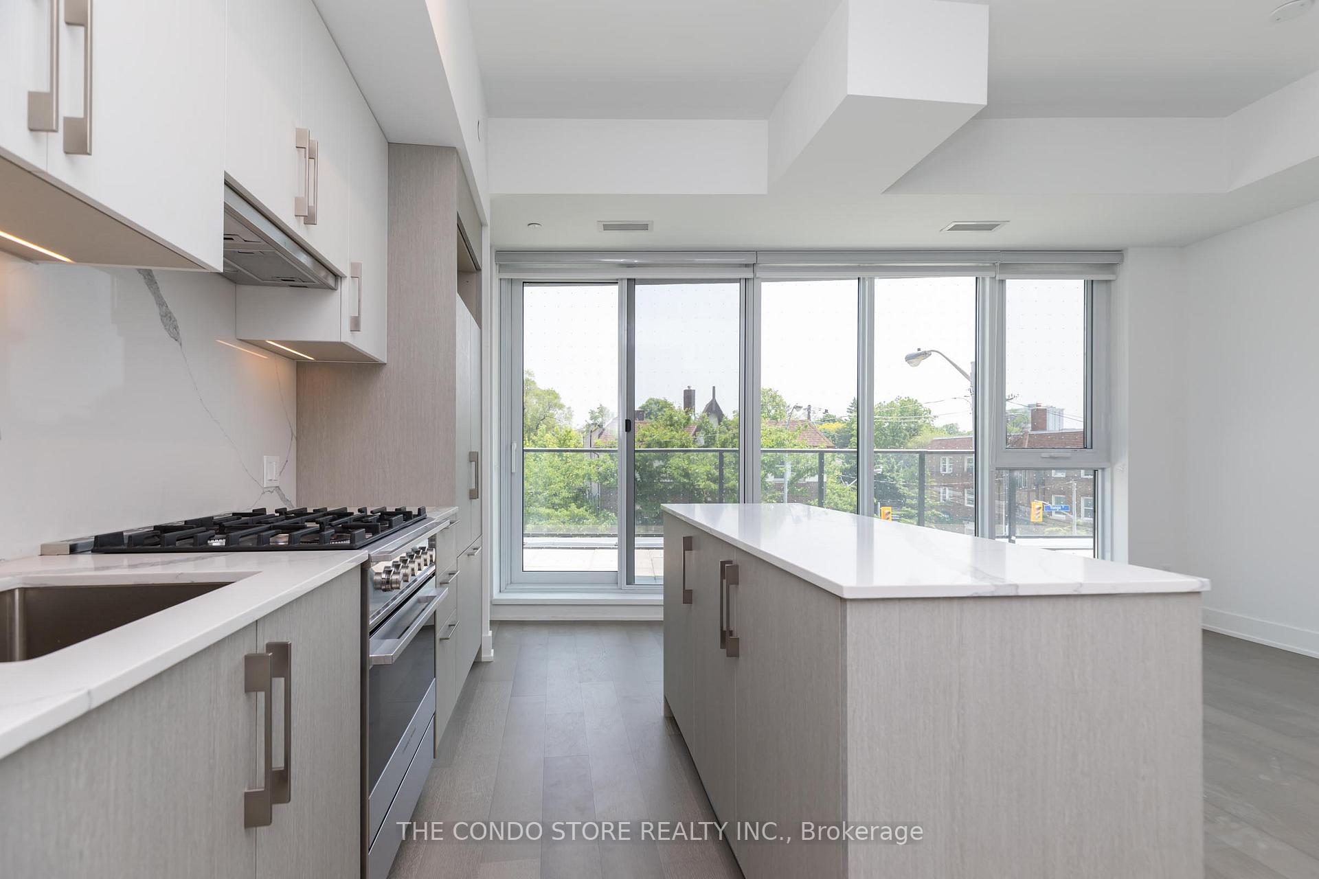 Photo 13 of Unit 302, 8 Manor Road W, Toronto, Yonge-Eglinton — HOMEH
