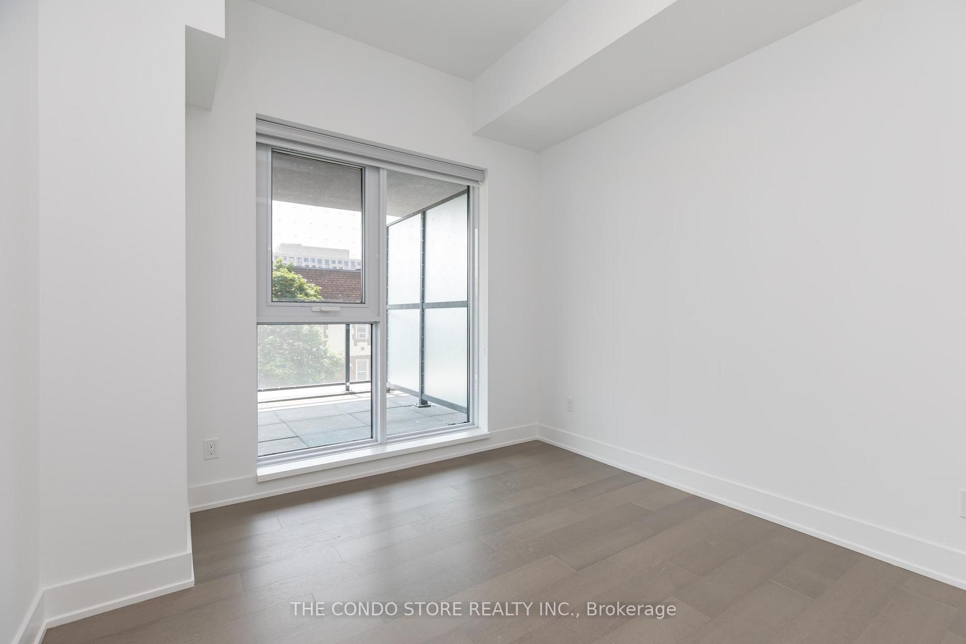 Photo 17 of Unit 302, 8 Manor Road W, Toronto, Yonge-Eglinton — HOMEH