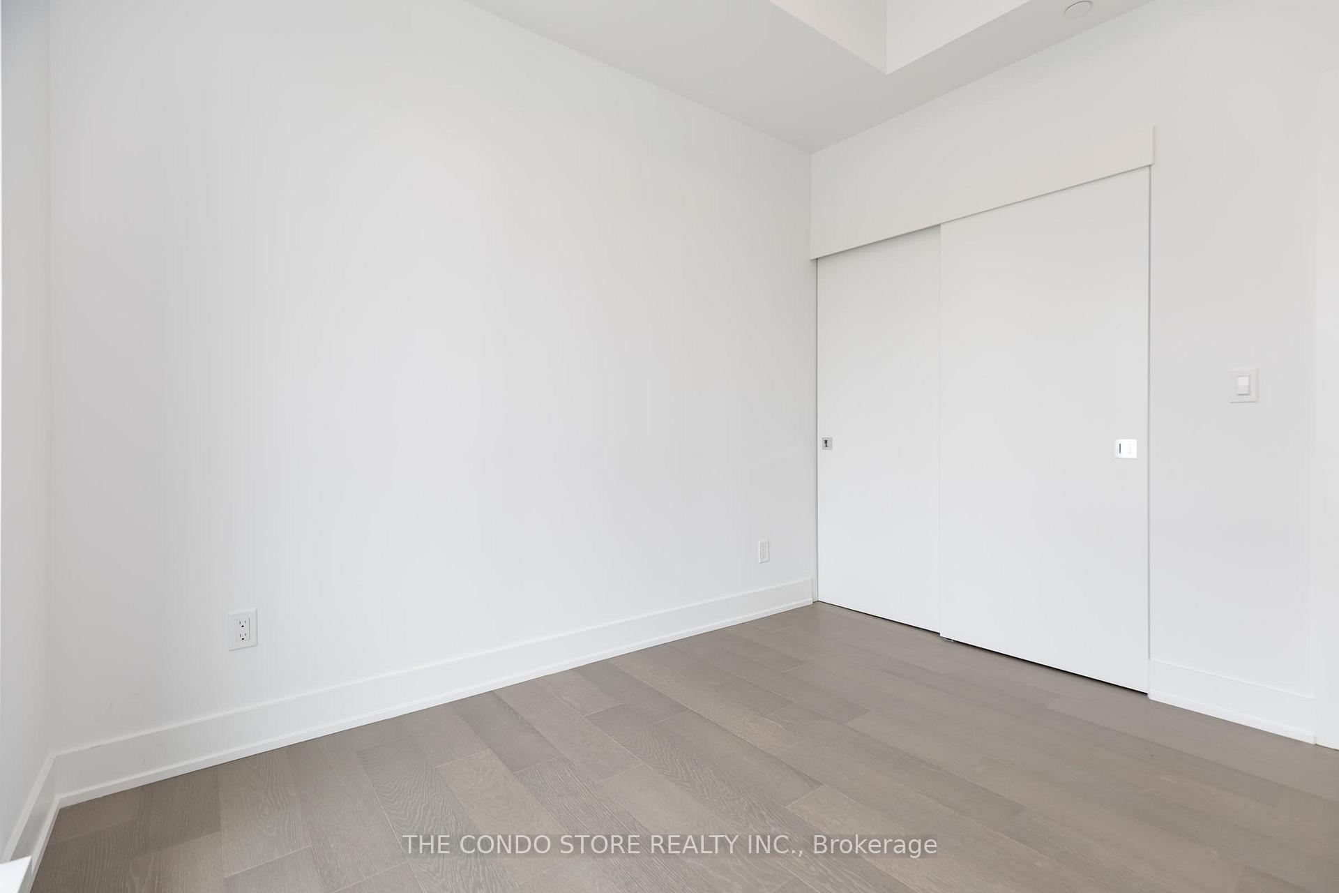 Photo 8 of Unit 302, 8 Manor Road W, Toronto, Yonge-Eglinton — HOMEH