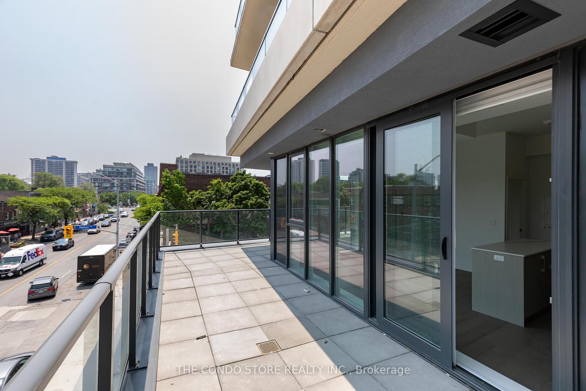 Photo 15 of Unit 302, 8 Manor Road W, Toronto, Yonge-Eglinton — HOMEH