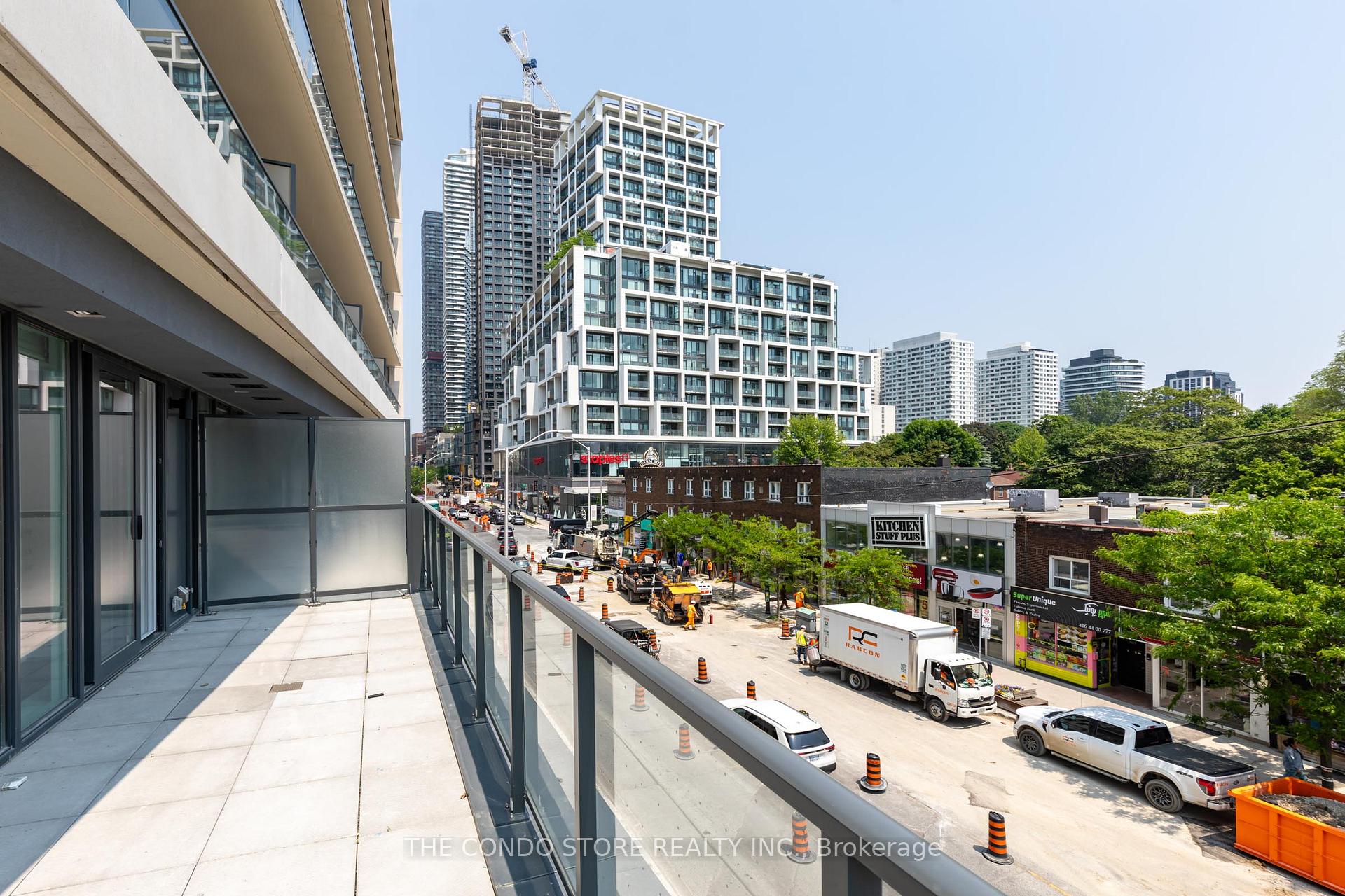 Photo 19 of Unit 302, 8 Manor Road W, Toronto, Yonge-Eglinton — HOMEH
