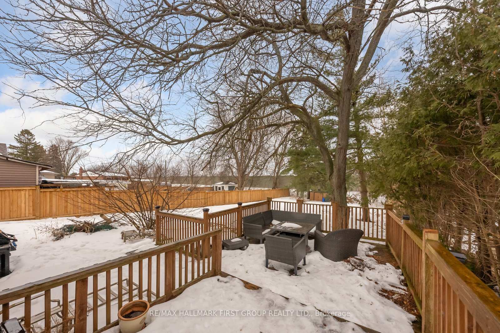 Photo 26 of 627 Sunset Boulevard, Clarington, Newcastle — HOMEH
