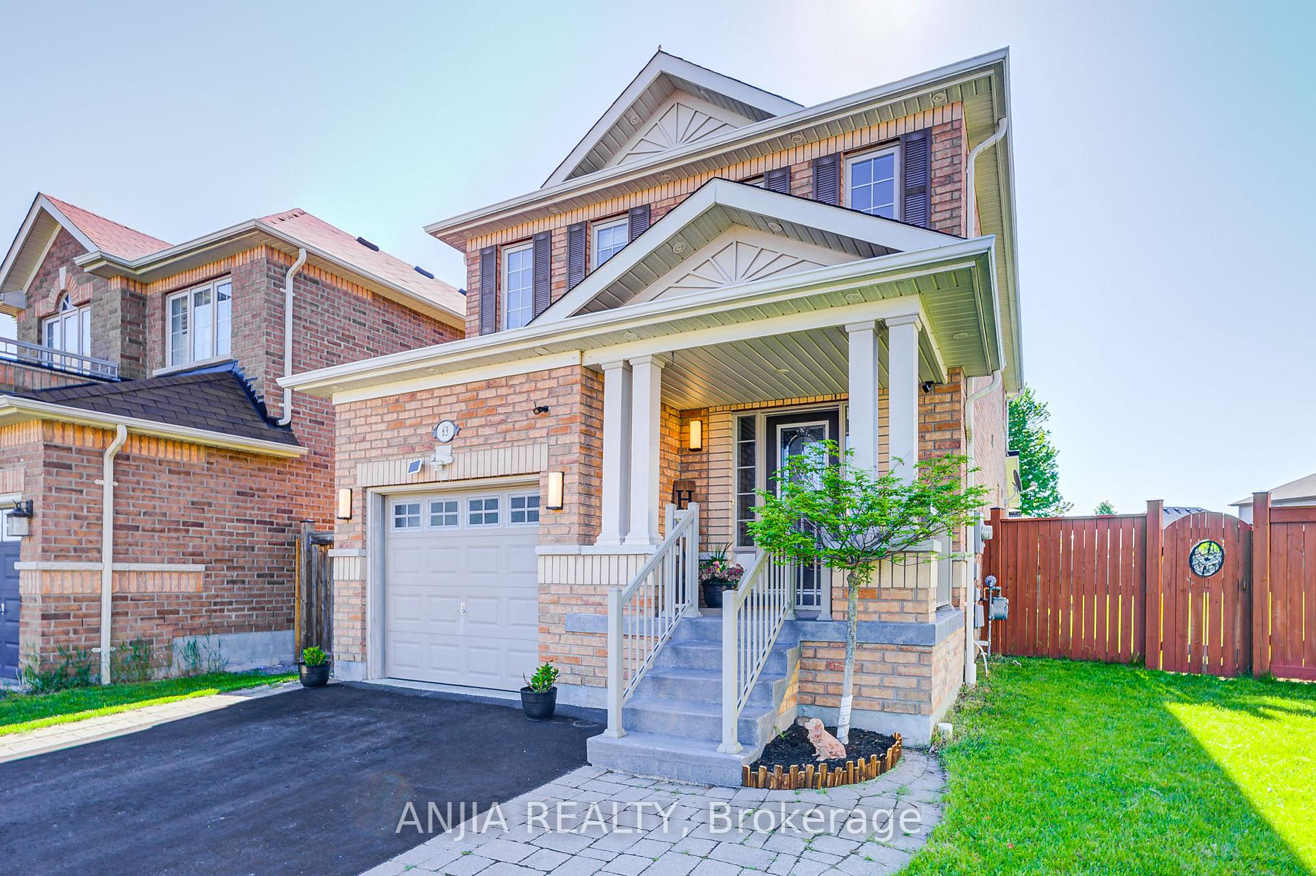 Photo 23 of 63 Brownridge Place, Whitby, Williamsburg — HOMEH