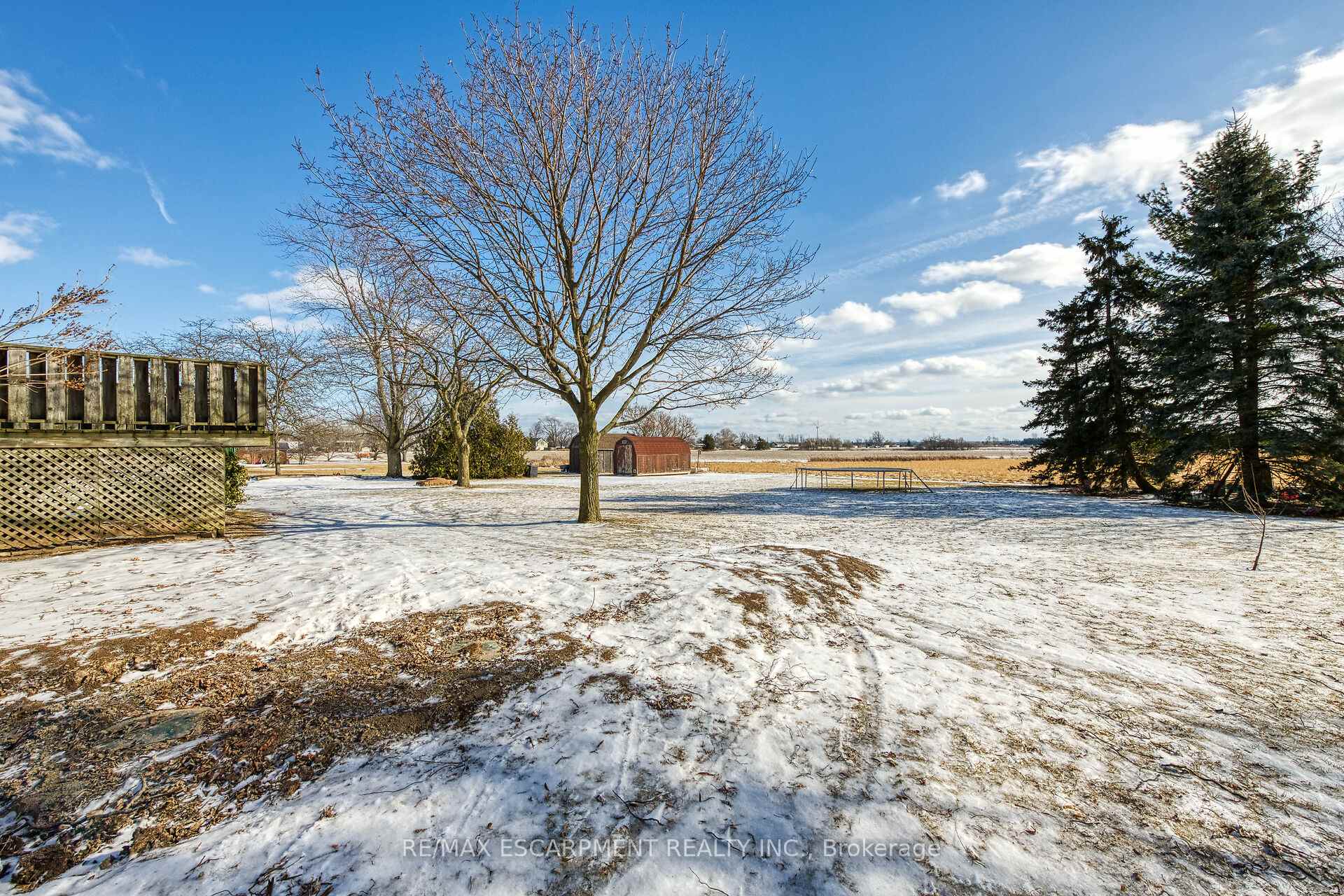 Photo 42 of 25 Main Avenue W, Haldimand — HOMEH