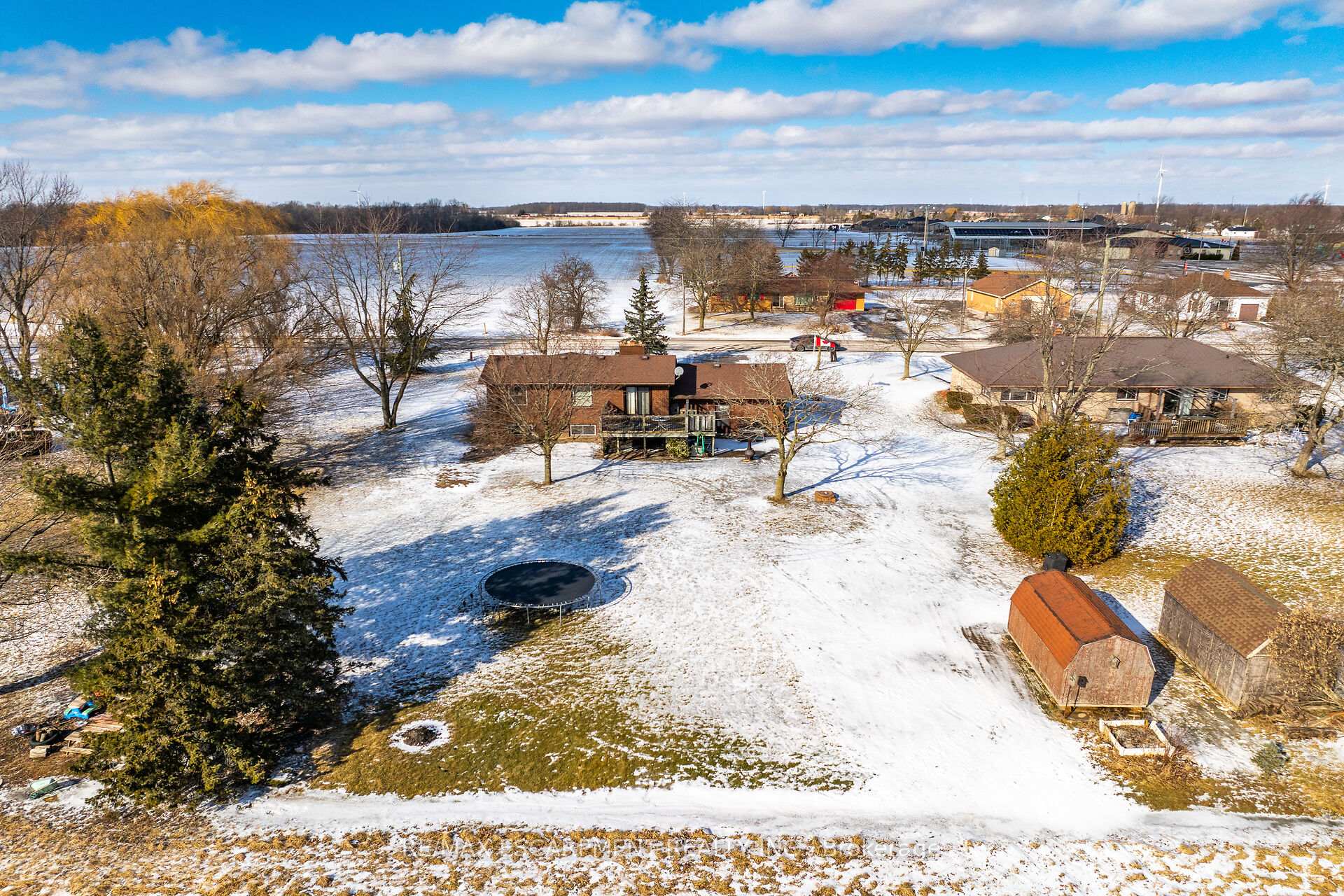 Photo 41 of 25 Main Avenue W, Haldimand — HOMEH