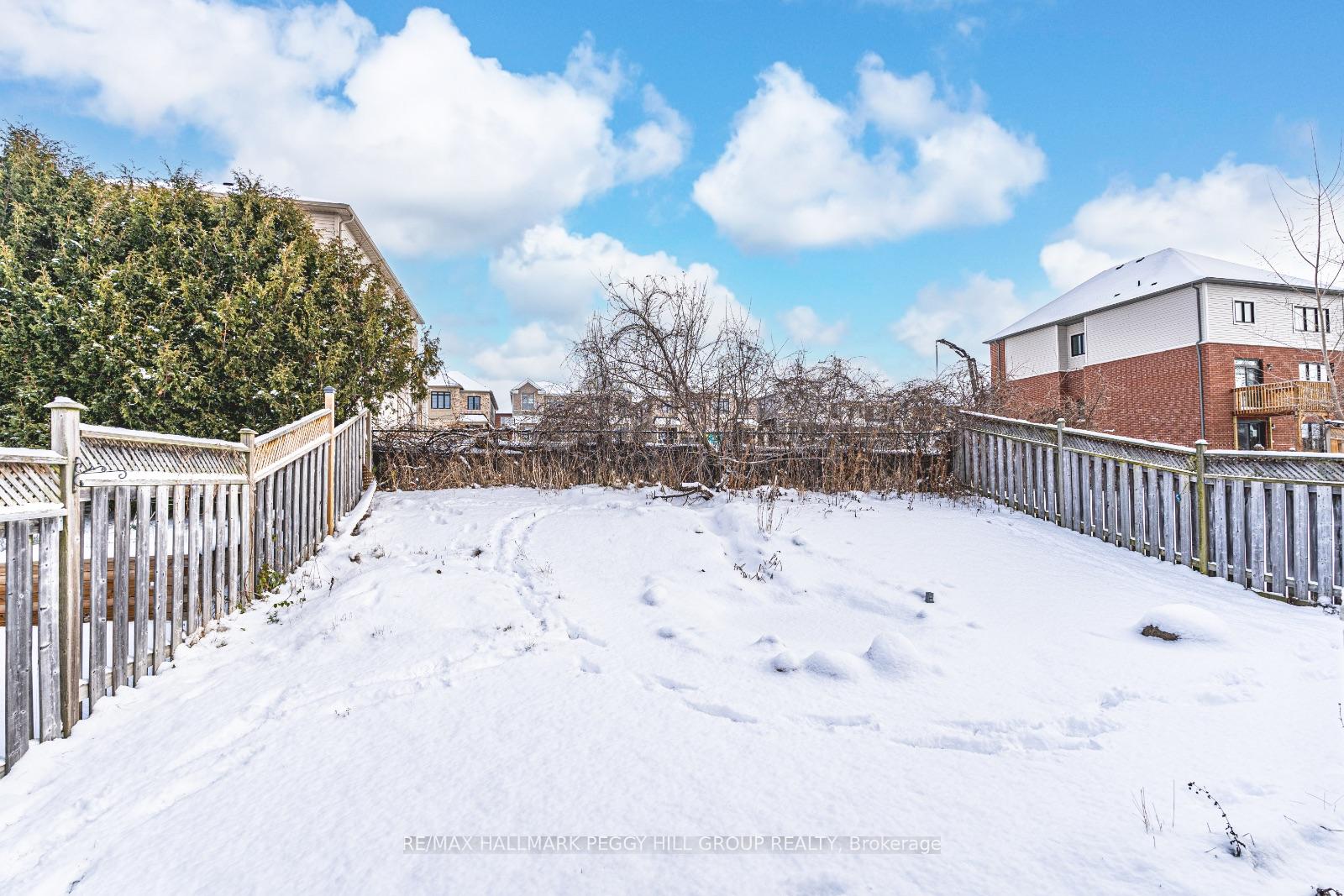 Photo 9 of 15 Seline Crescent, Barrie, Painswick South — HOMEH