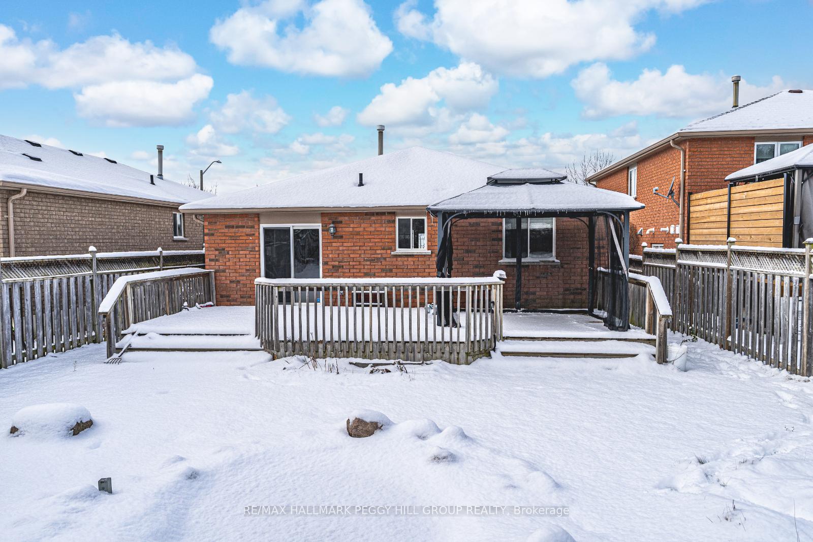 Photo 14 of 15 Seline Crescent, Barrie, Painswick South — HOMEH
