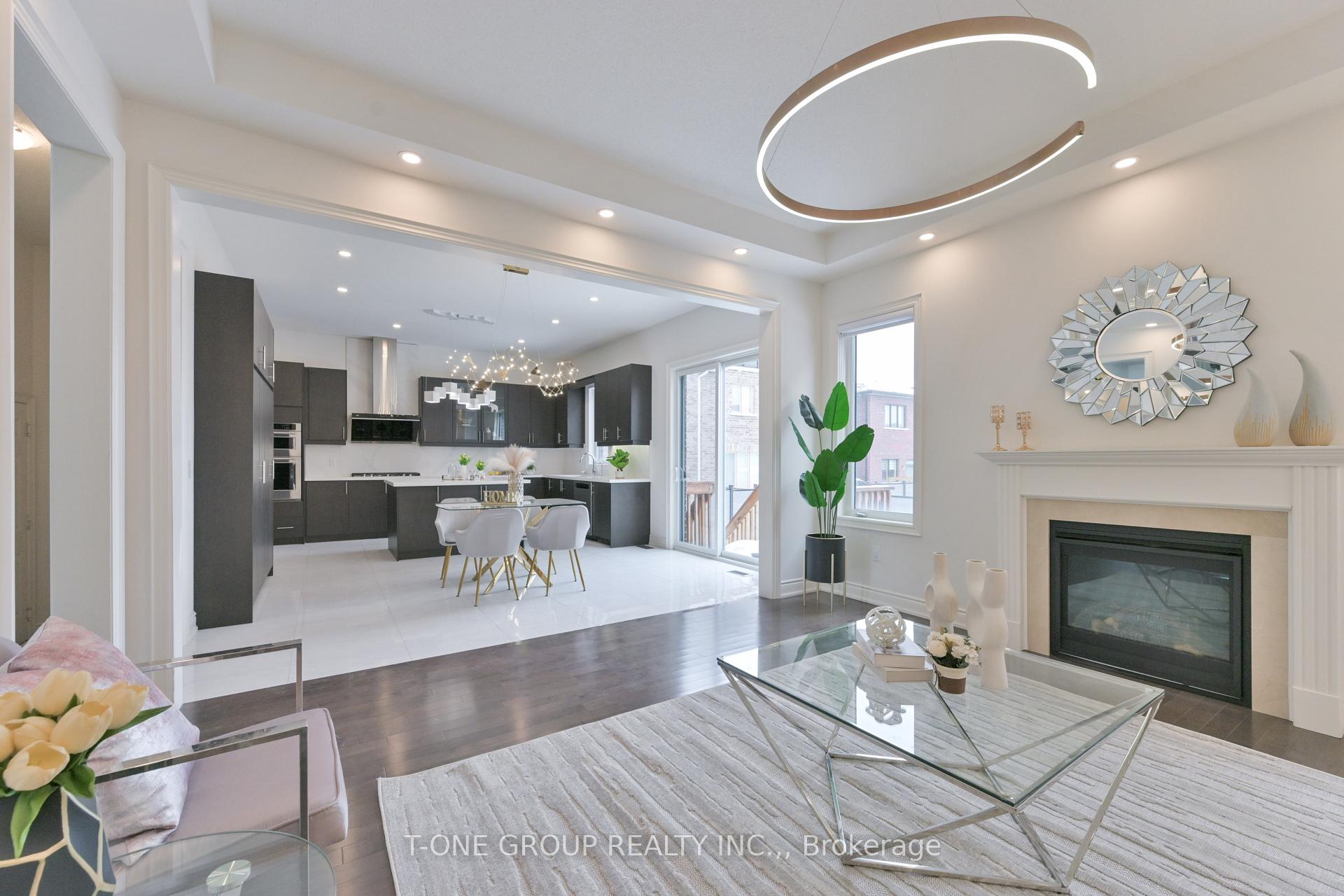 Photo 17 of 35 Crofting Crescent, Markham, Wismer — HOMEH