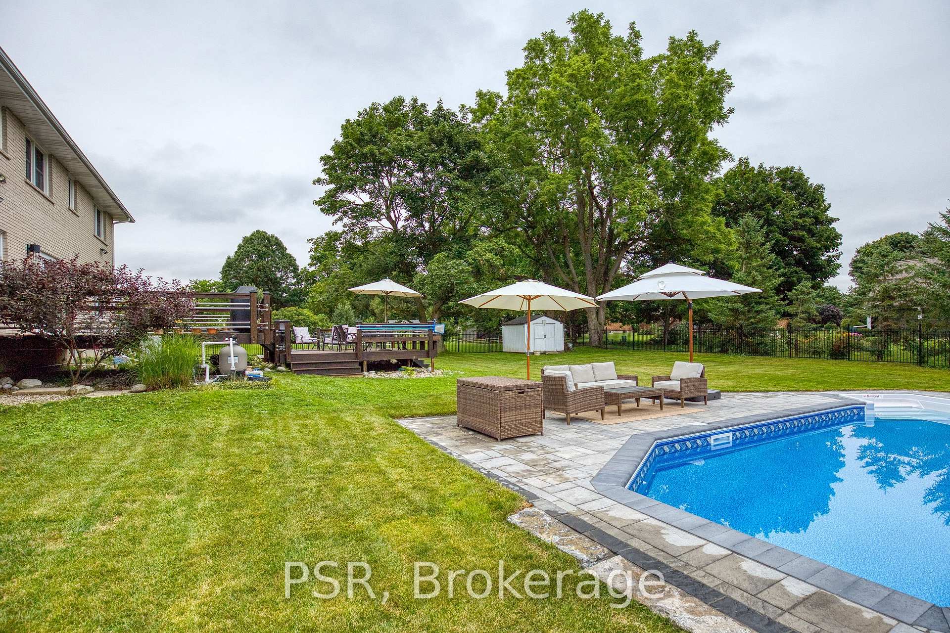 Photo 46 of 6 Marshall Avenue, North Dumfries — HOMEH