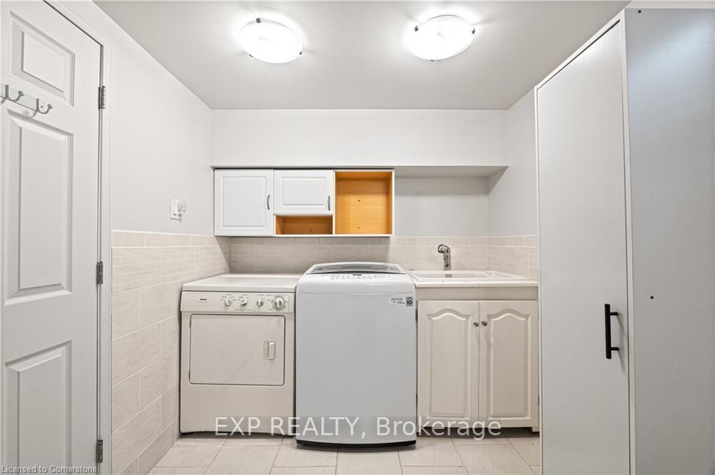 Photo 23 of 56 Second Street N, Hamilton, Stoney Creek — HOMEH