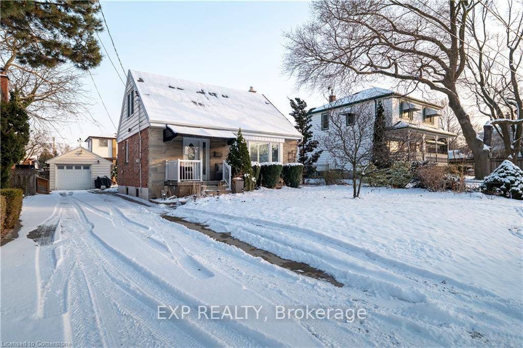 Photo 34 of 56 Second Street N, Hamilton, Stoney Creek — HOMEH