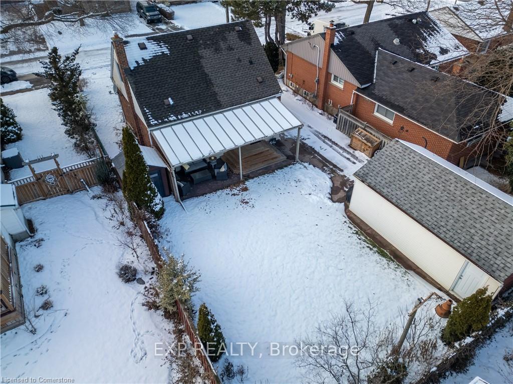 Photo 29 of 56 Second Street N, Hamilton, Stoney Creek — HOMEH