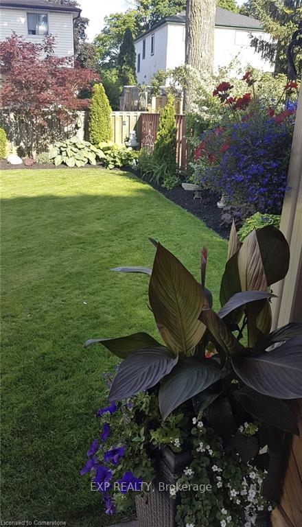 Photo 38 of 56 Second Street N, Hamilton, Stoney Creek — HOMEH