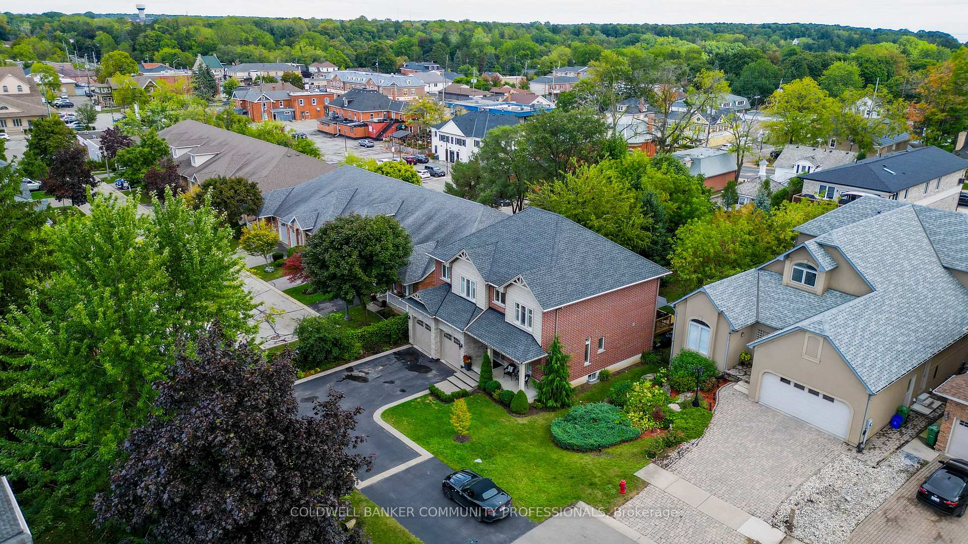 Photo 40 of 35 Fern Avenue, Hamilton, Waterdown — HOMEH
