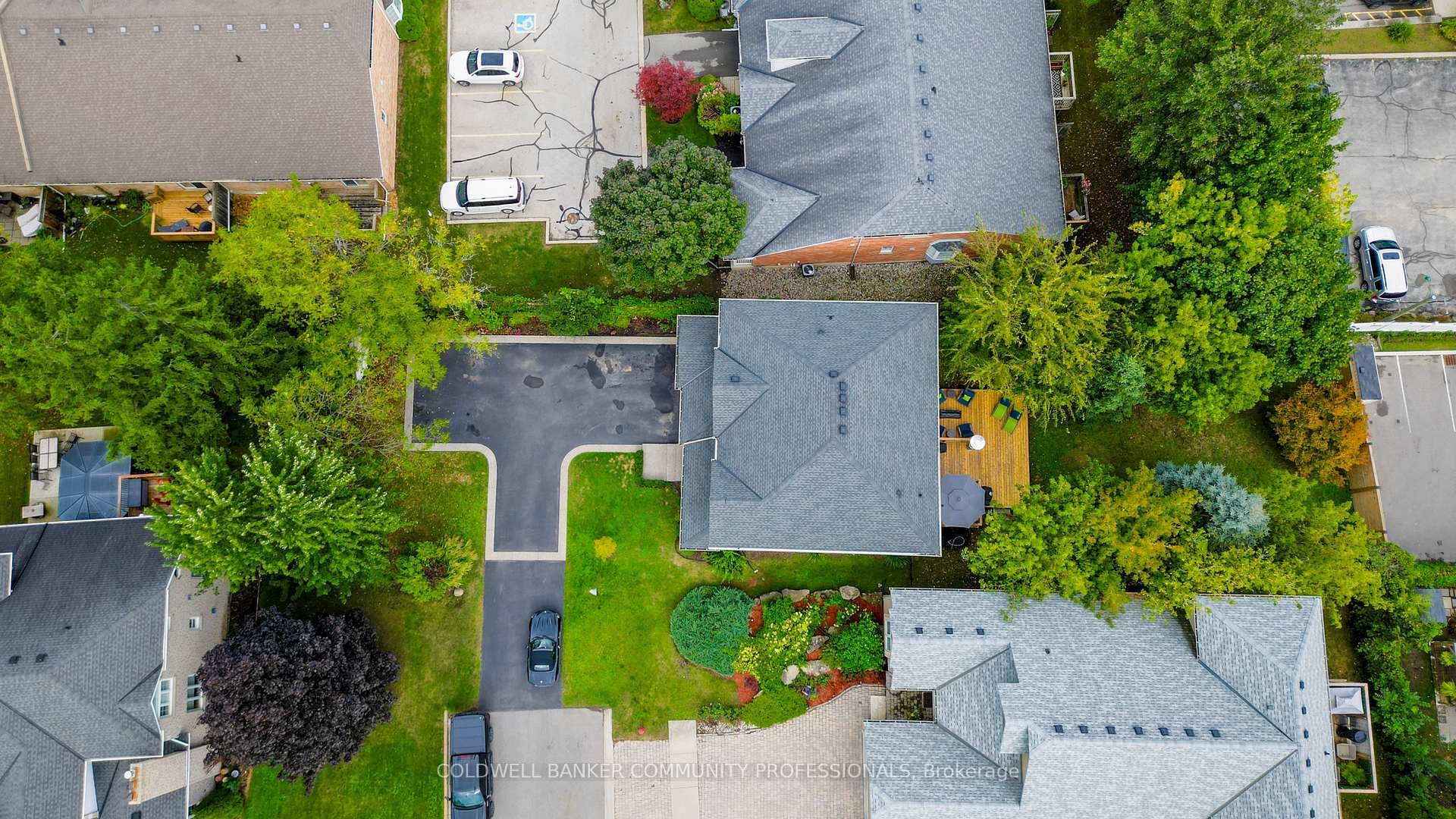 Photo 45 of 35 Fern Avenue, Hamilton, Waterdown — HOMEH