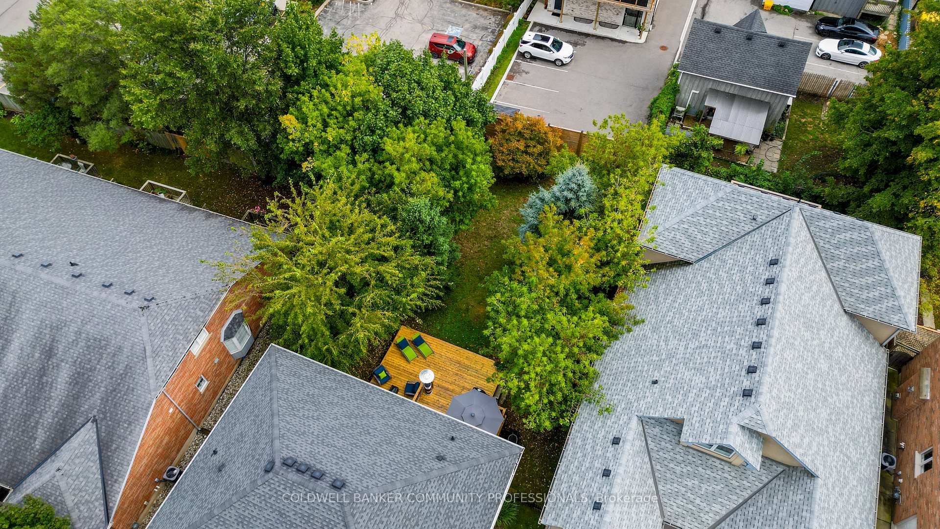 Photo 35 of 35 Fern Avenue, Hamilton, Waterdown — HOMEH