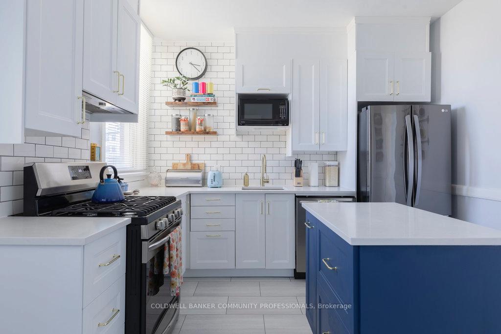 Photo 33 of 6 Belview Avenue, Hamilton, Crown Point — HOMEH
