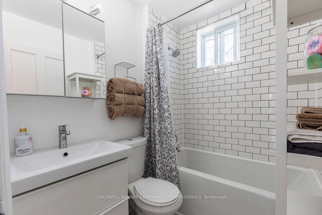 Photo 35 of 6 Belview Avenue, Hamilton, Crown Point — HOMEH