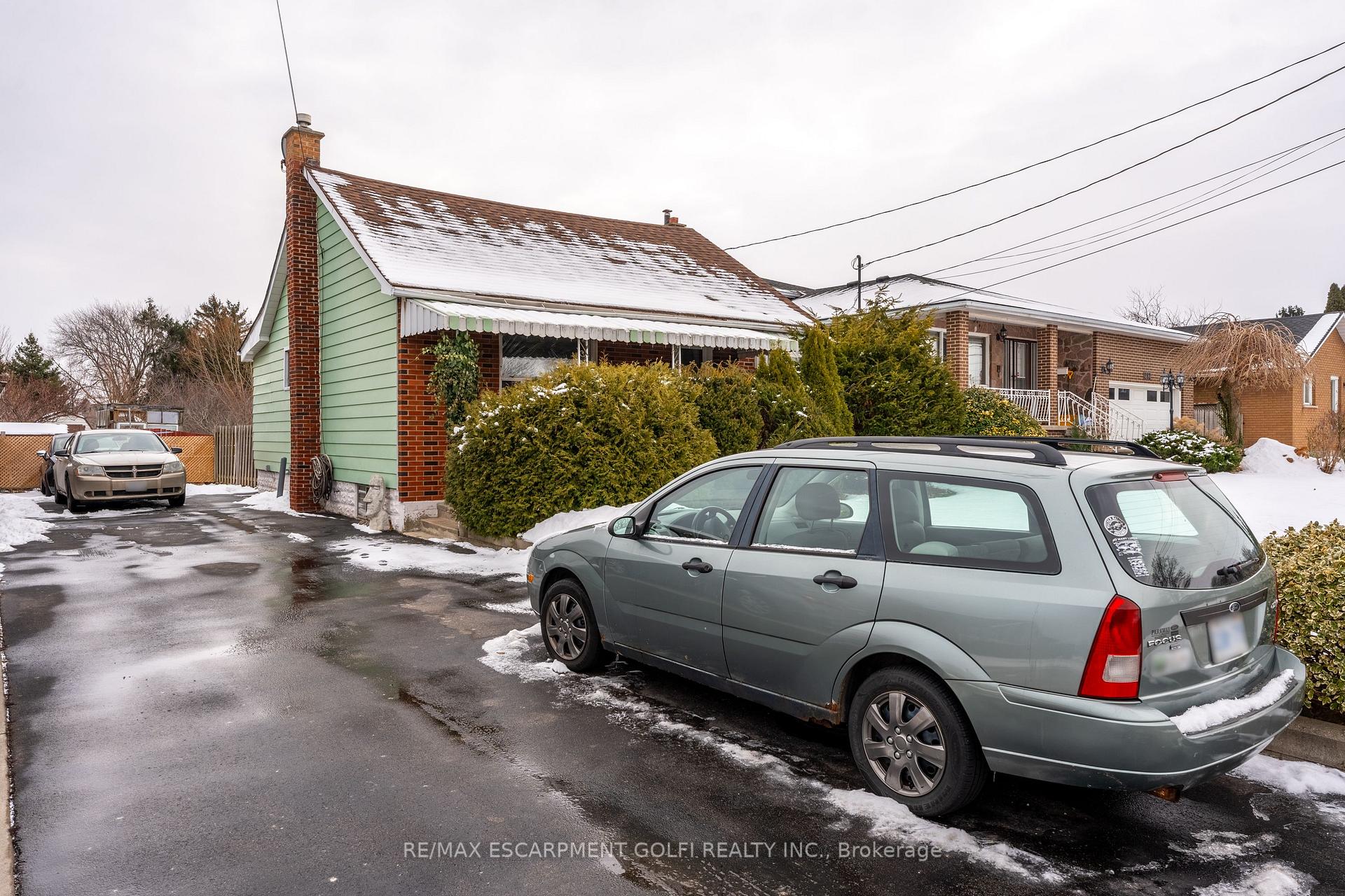 Photo 11 of 214 Margaret Avenue, Hamilton, Stoney Creek — HOMEH